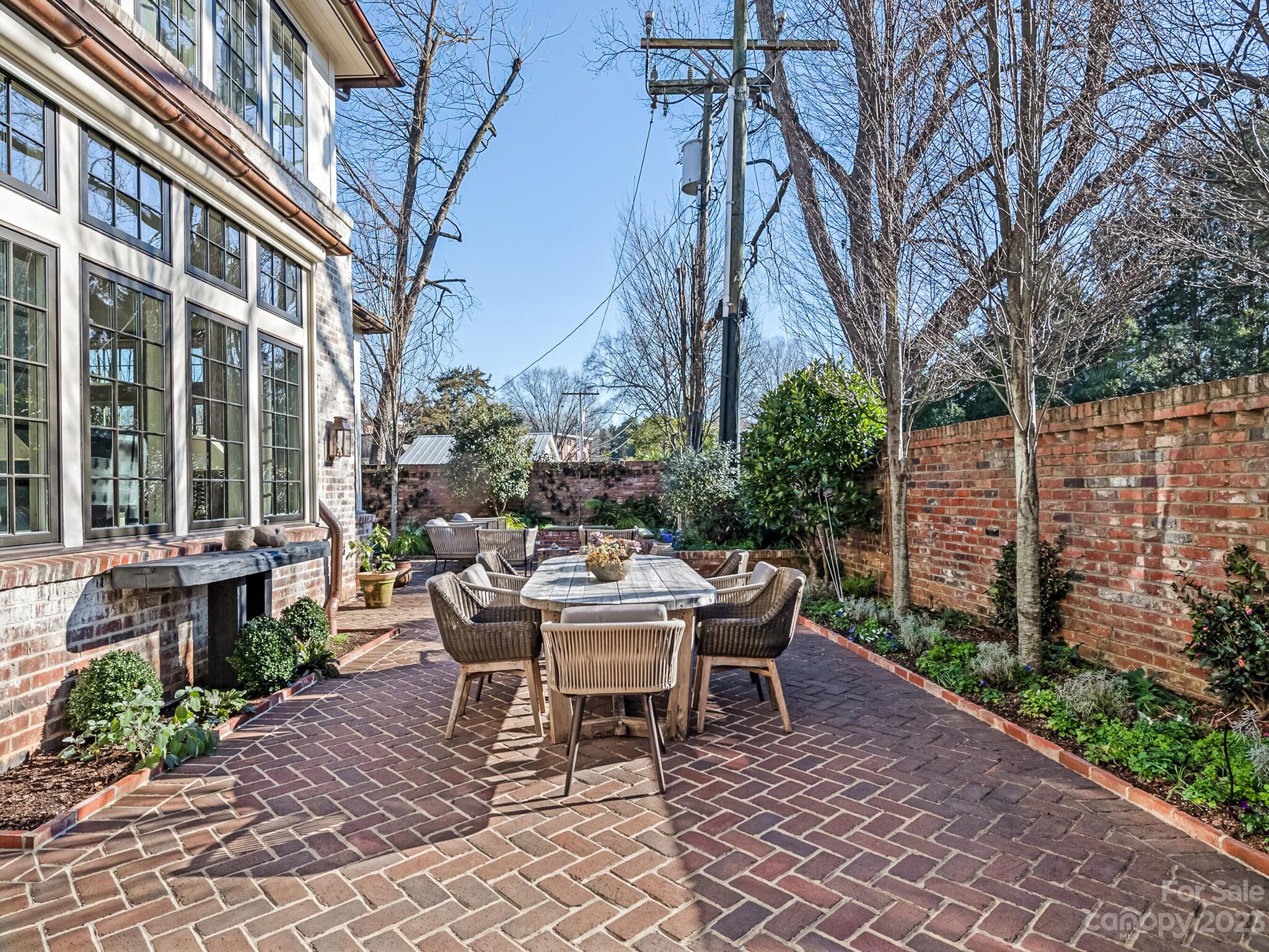 Myers Park - Residential