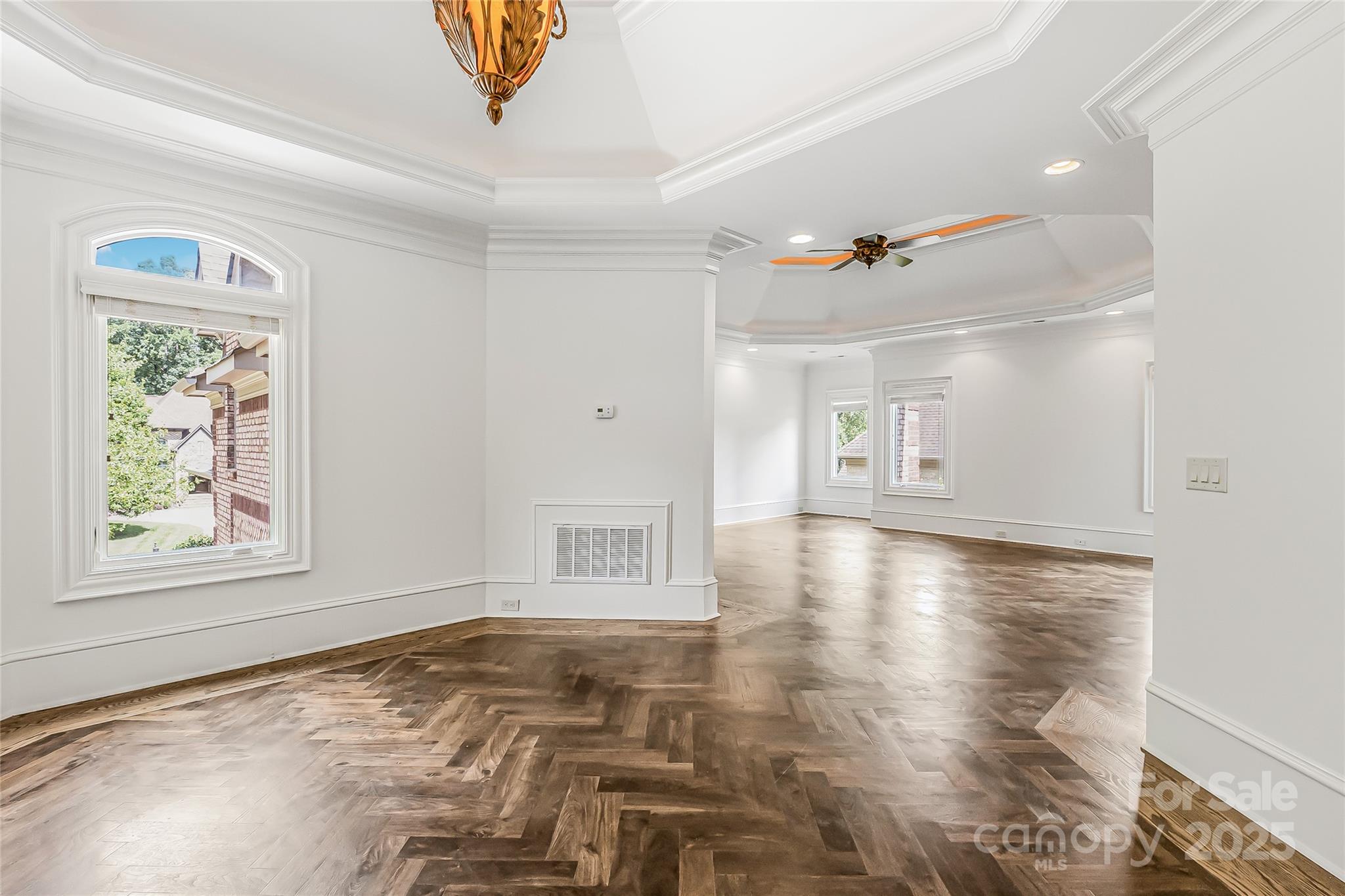 Chatelaine - Residential