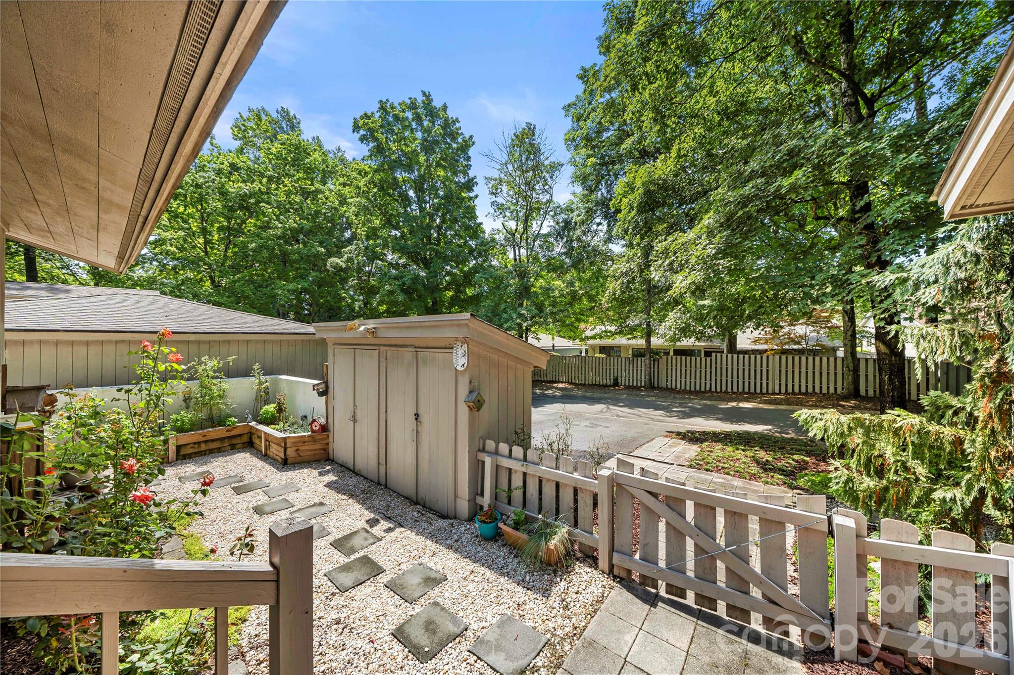River Hills - Residential