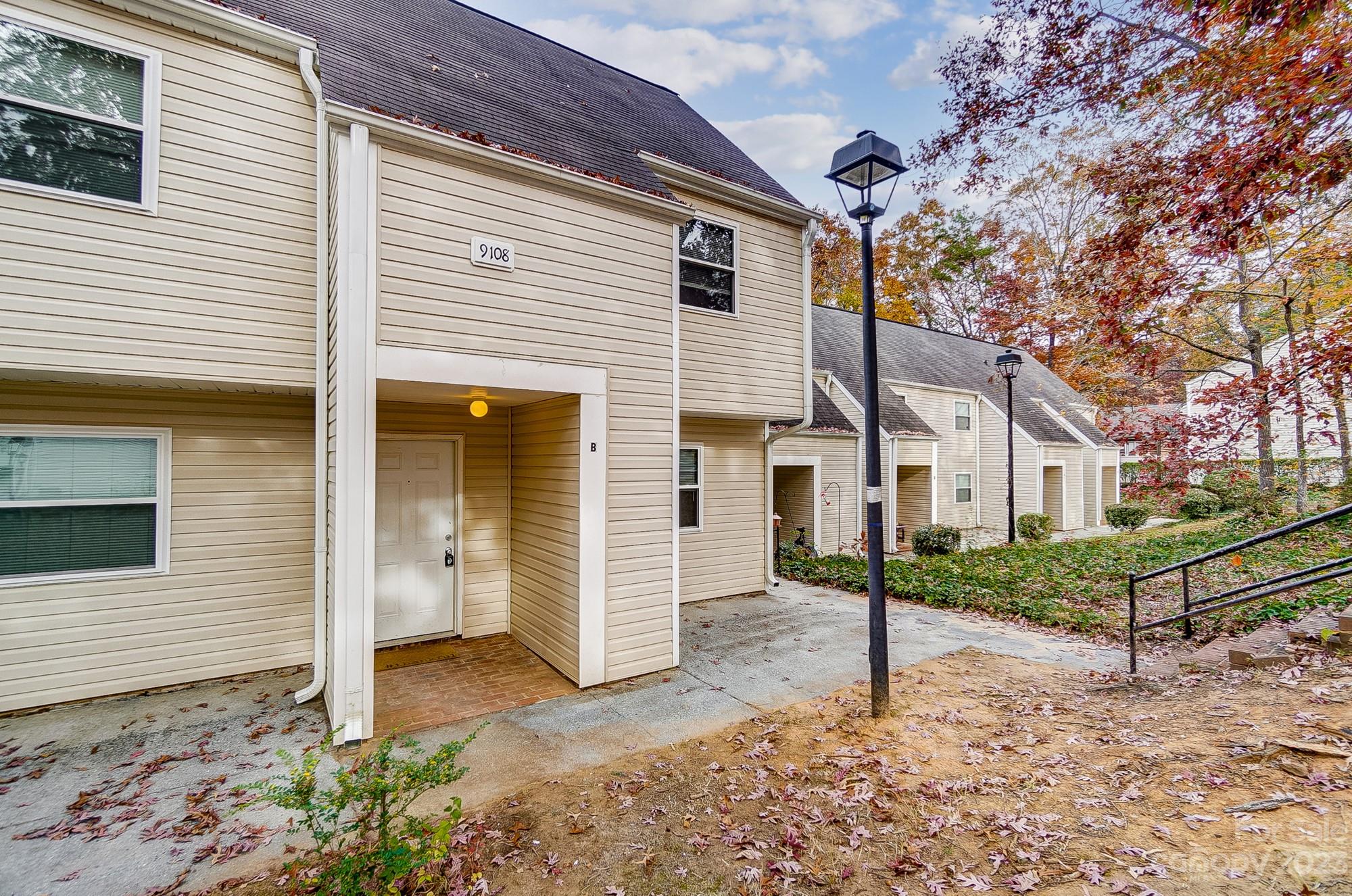 Pawtuckett on The Green - Residential