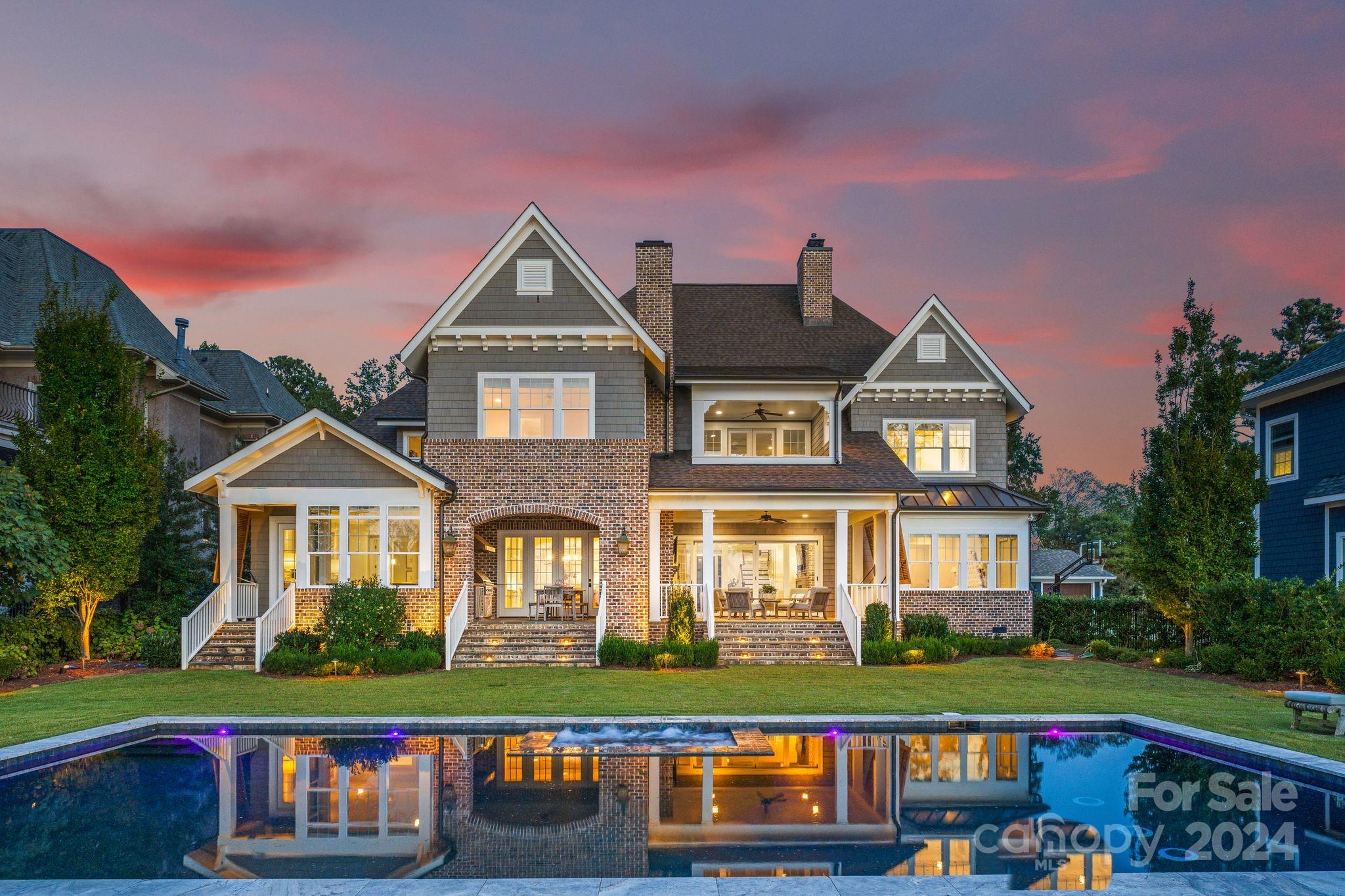 Diane Shores - Residential