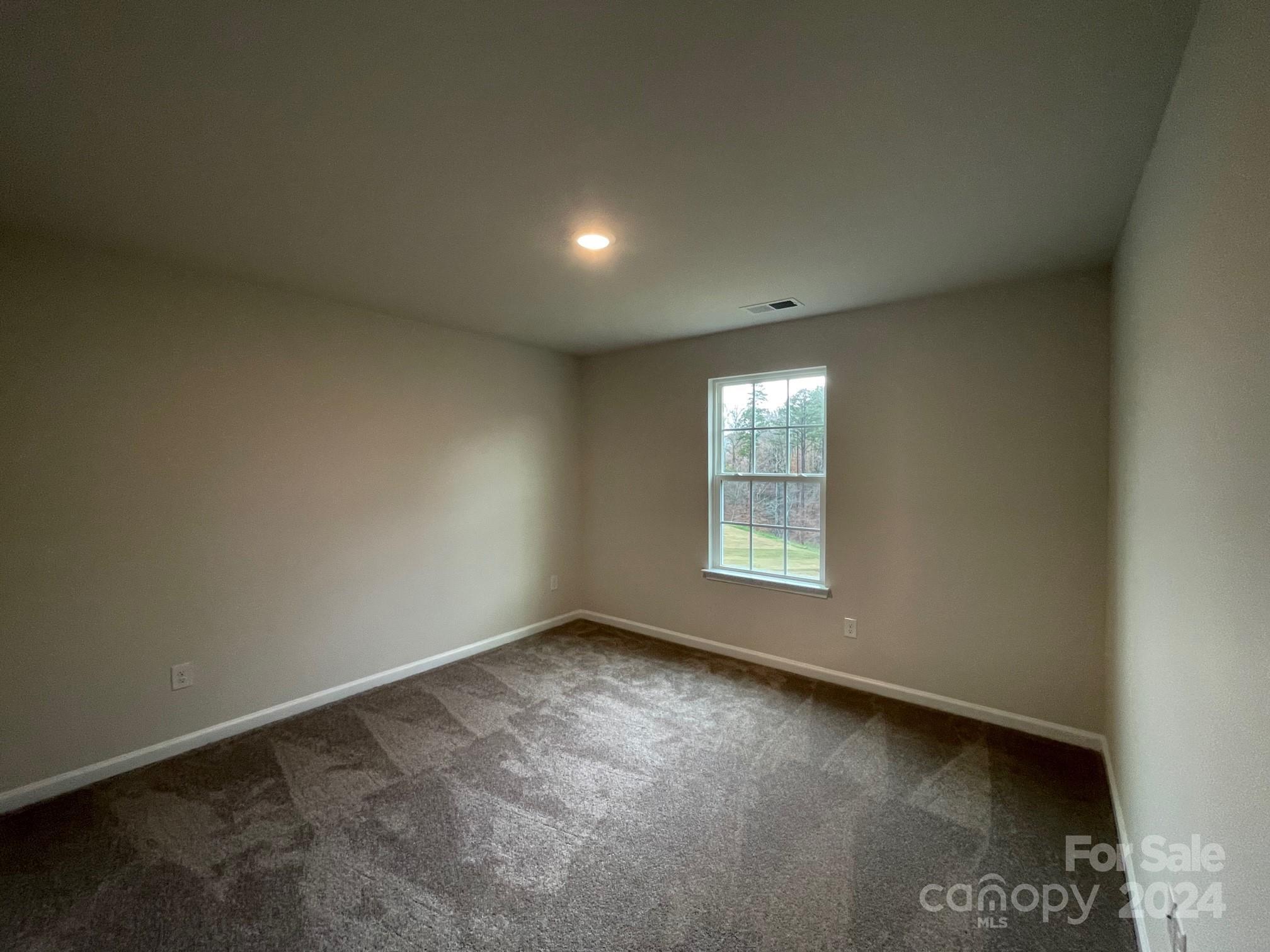 Elizabeth - Residential