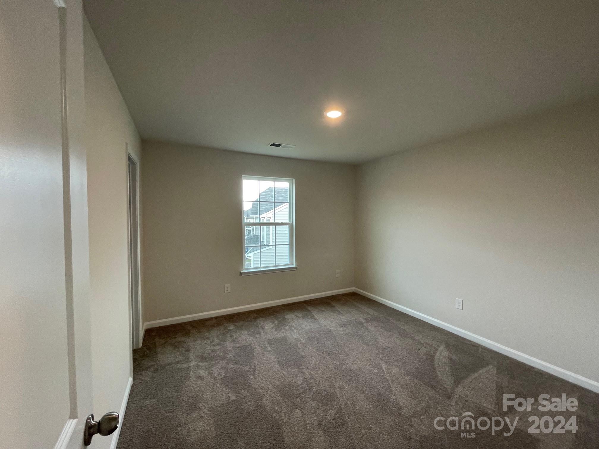 Elizabeth - Residential