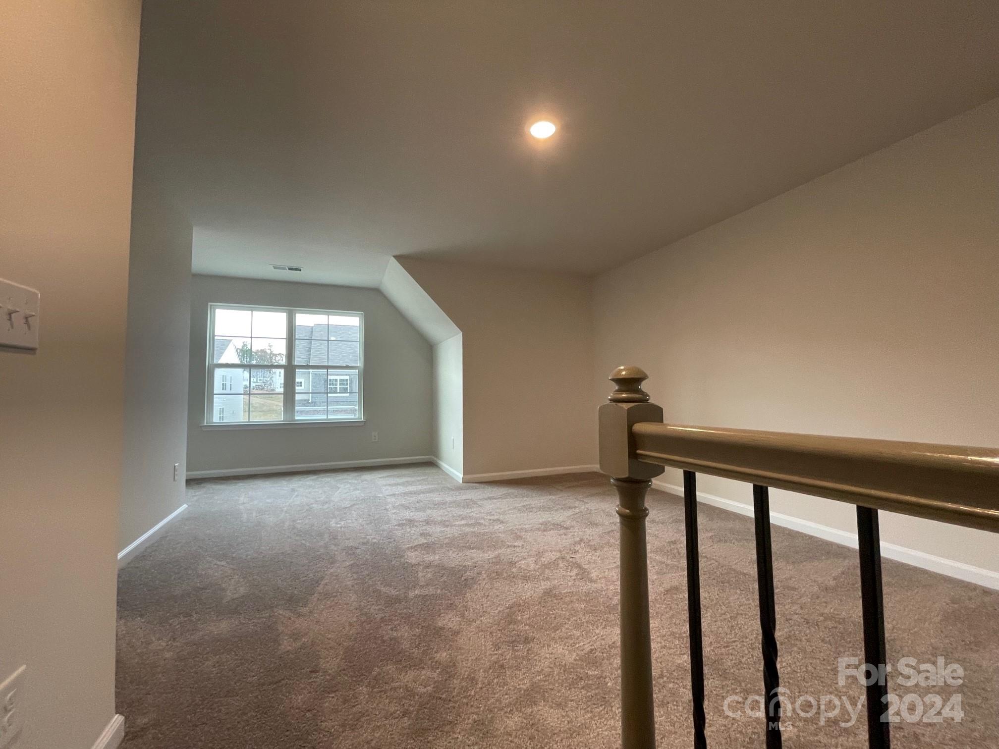Elizabeth - Residential