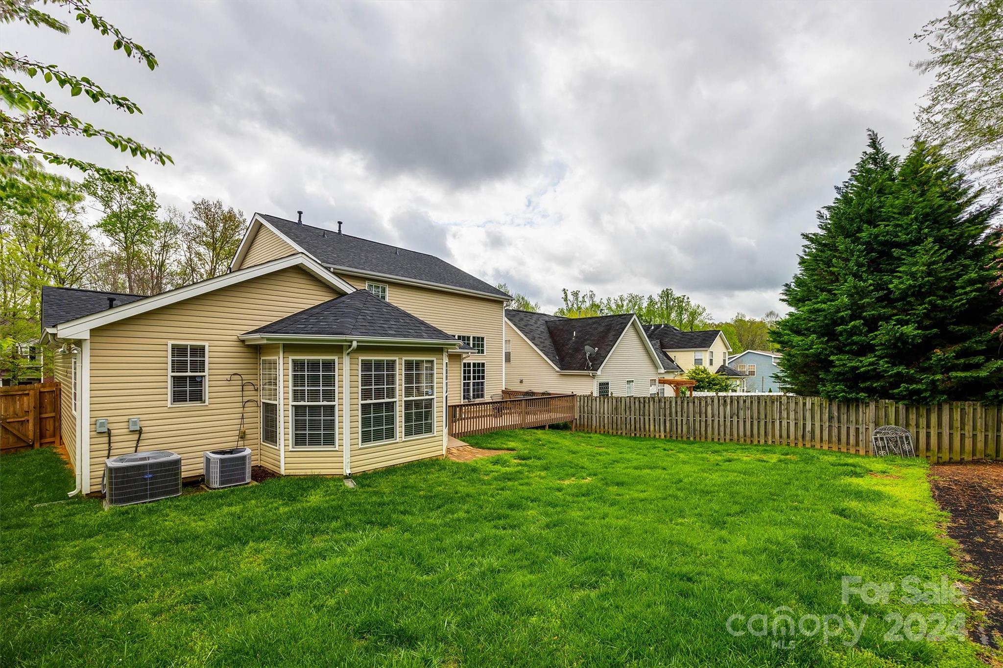 Carrington Ridge - Residential