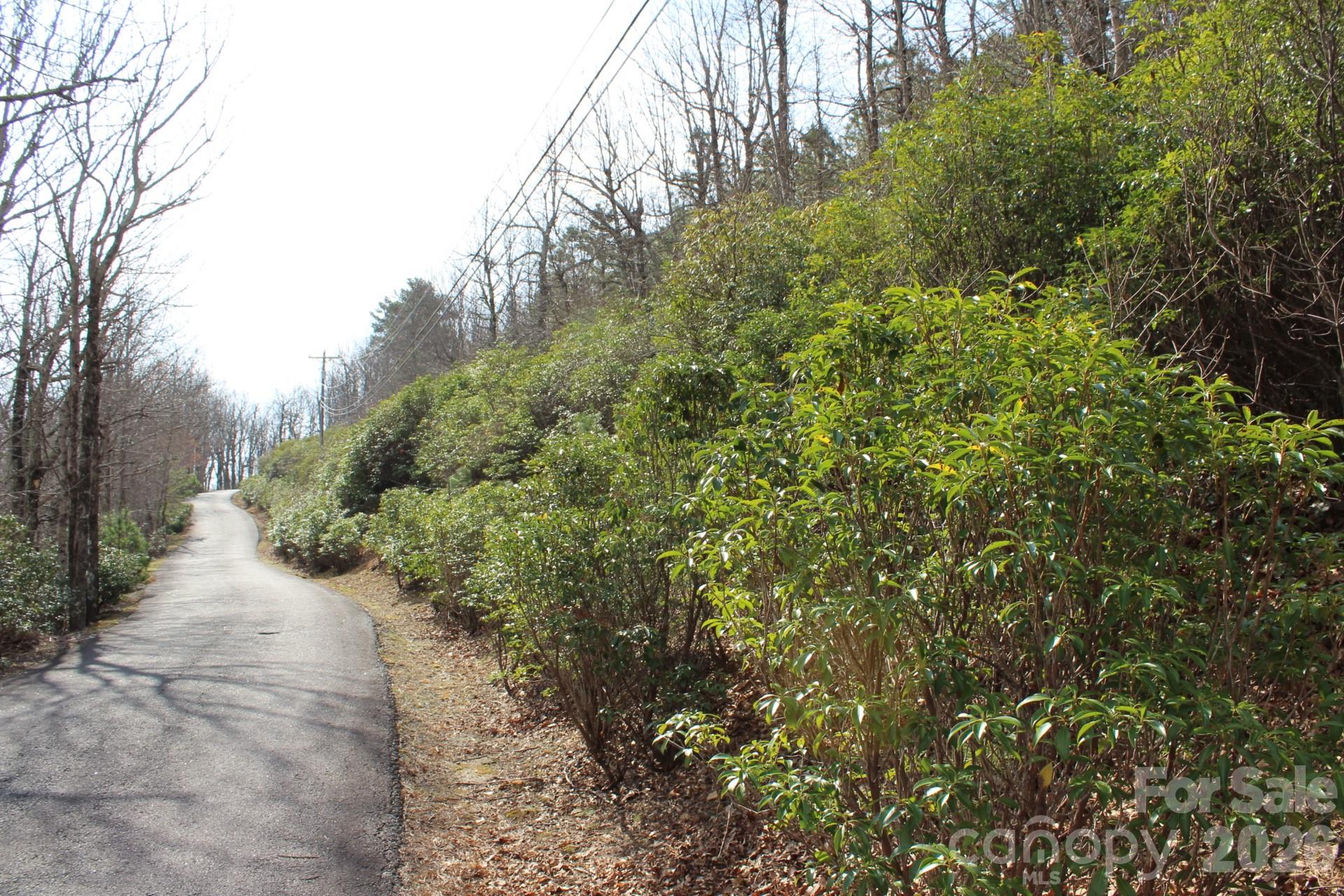 White Oak Mountain - Land