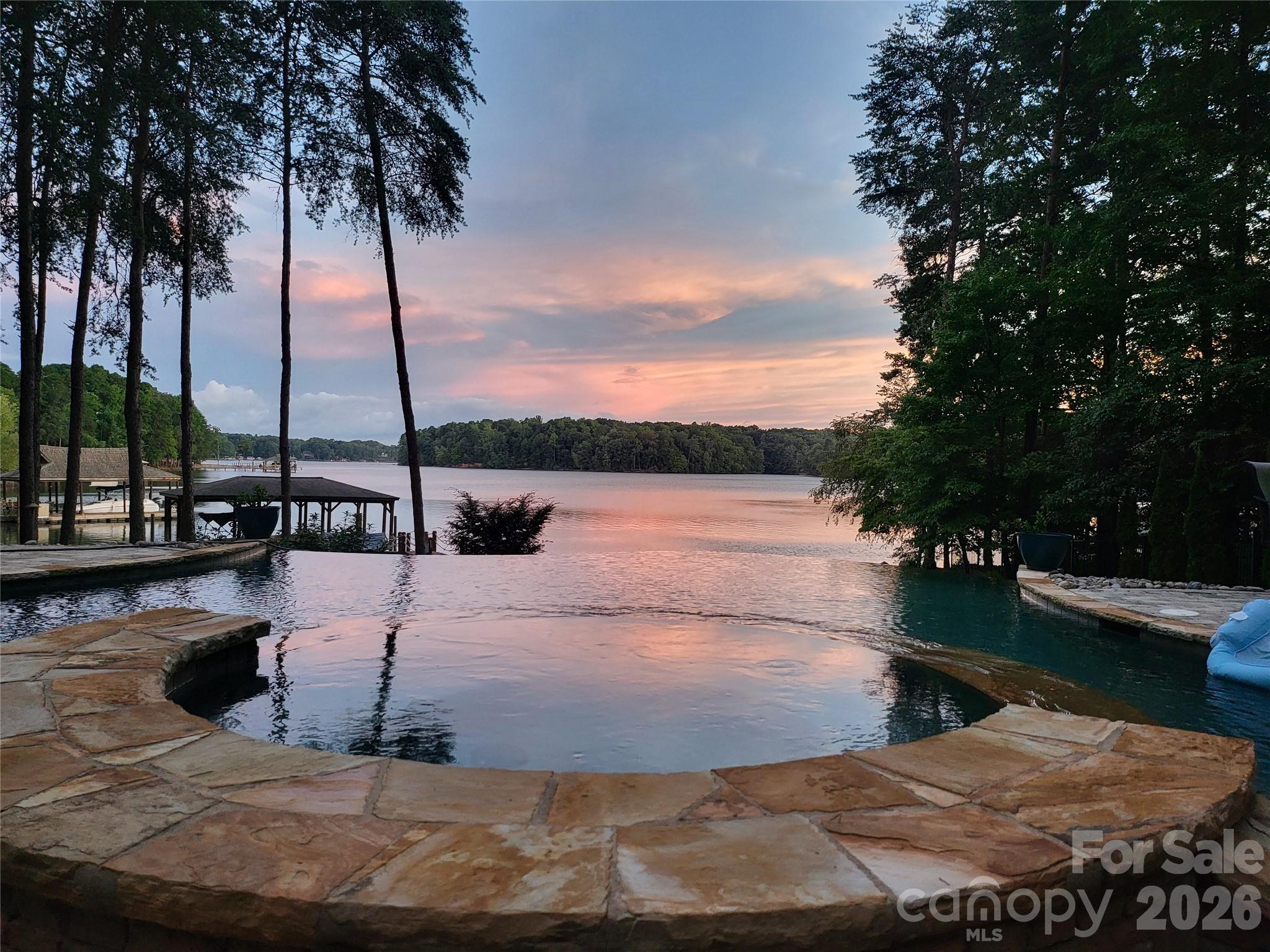Wildlife Bay - Residential