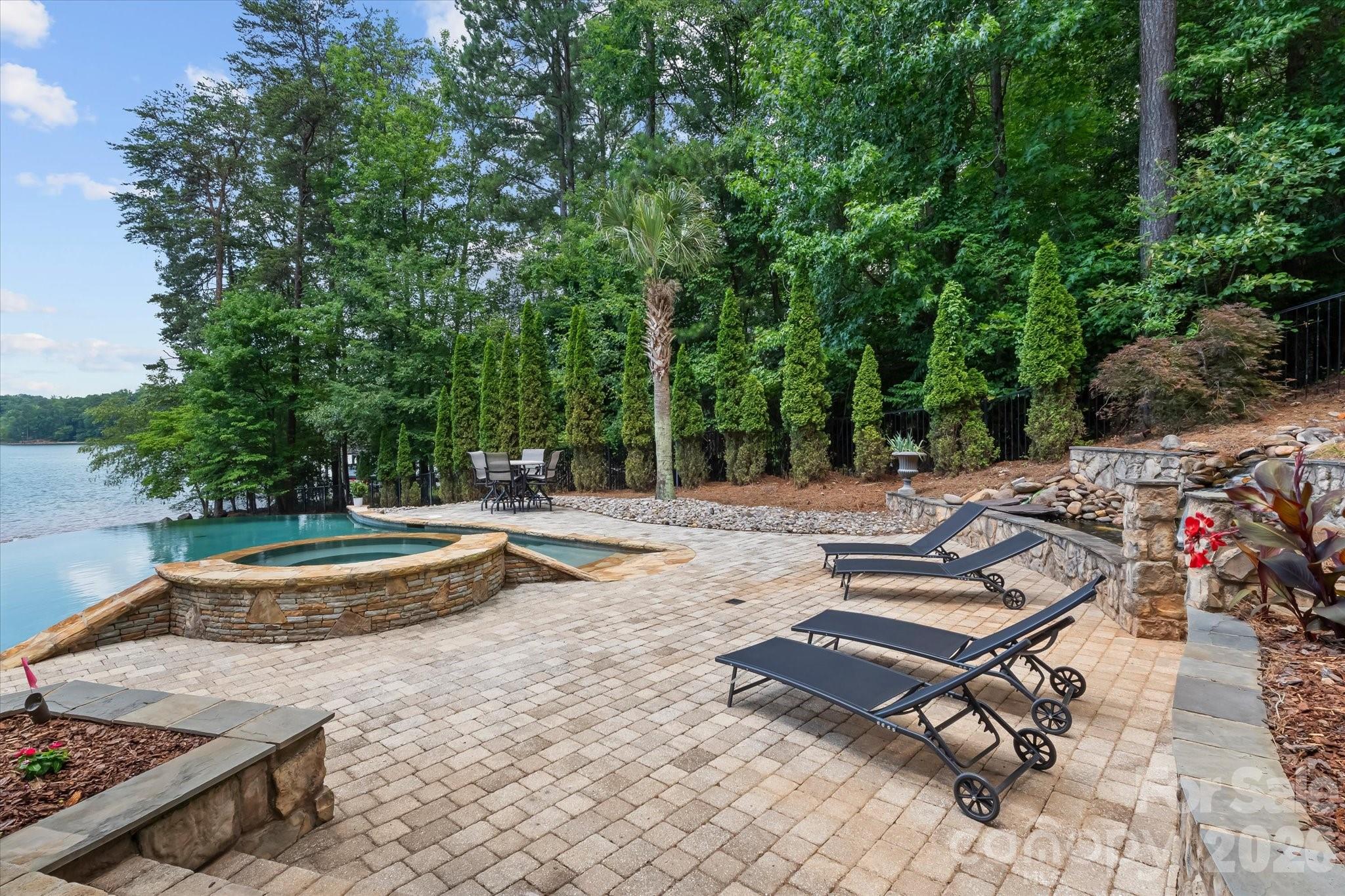 Wildlife Bay - Residential