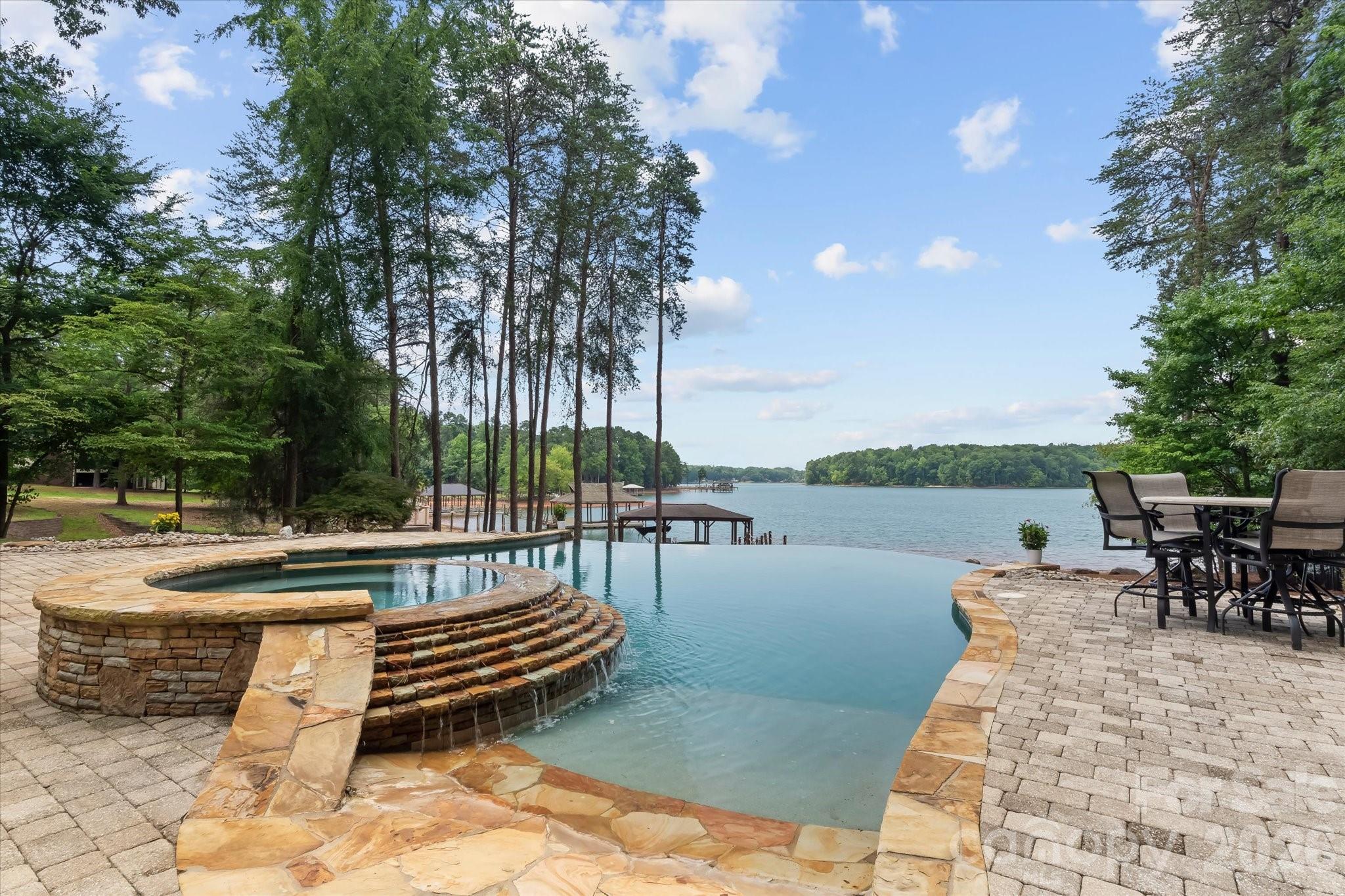 Wildlife Bay - Residential