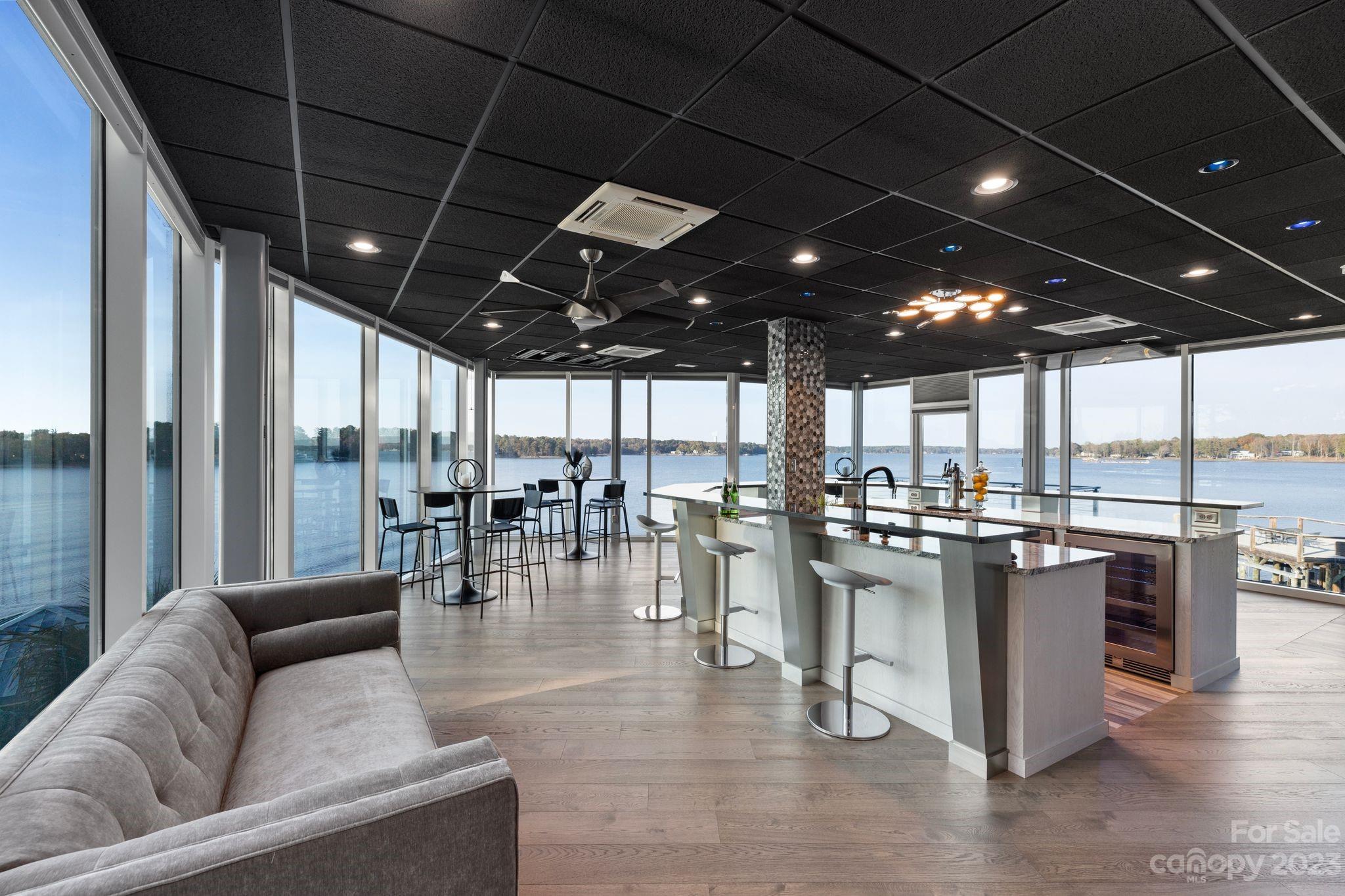 Kiser Island - Residential