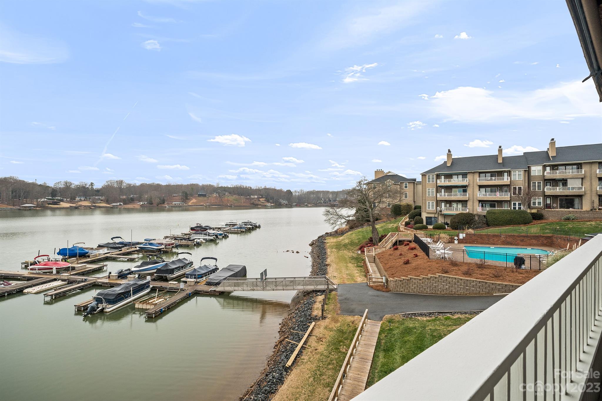 Emerald Point - Residential