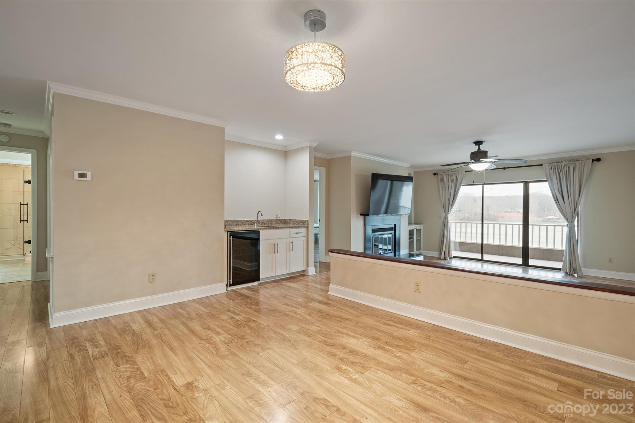 Emerald Point - Residential