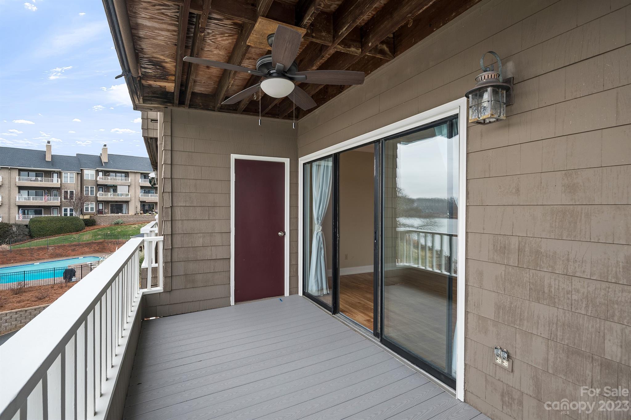Emerald Point - Residential