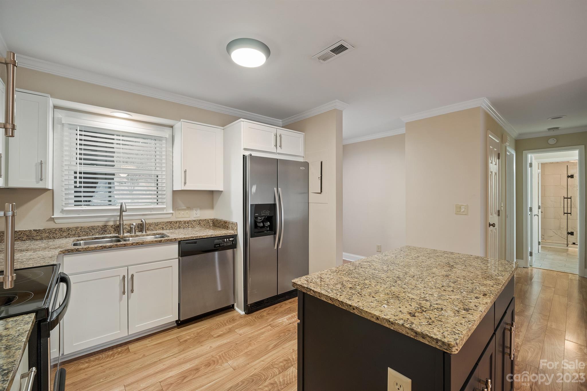Emerald Point - Residential