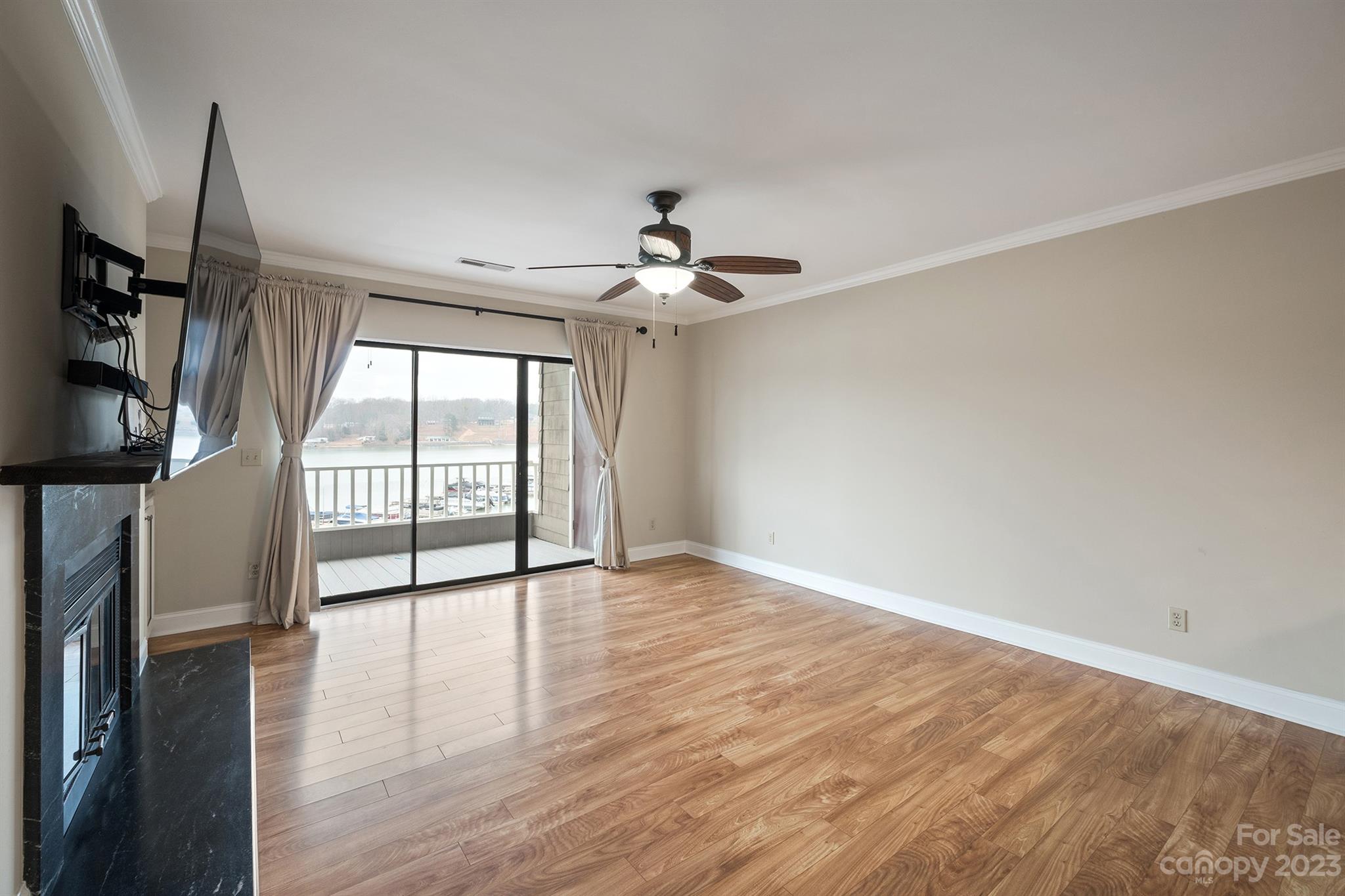 Emerald Point - Residential