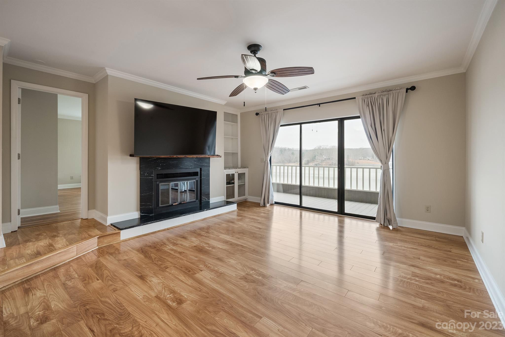 Emerald Point - Residential