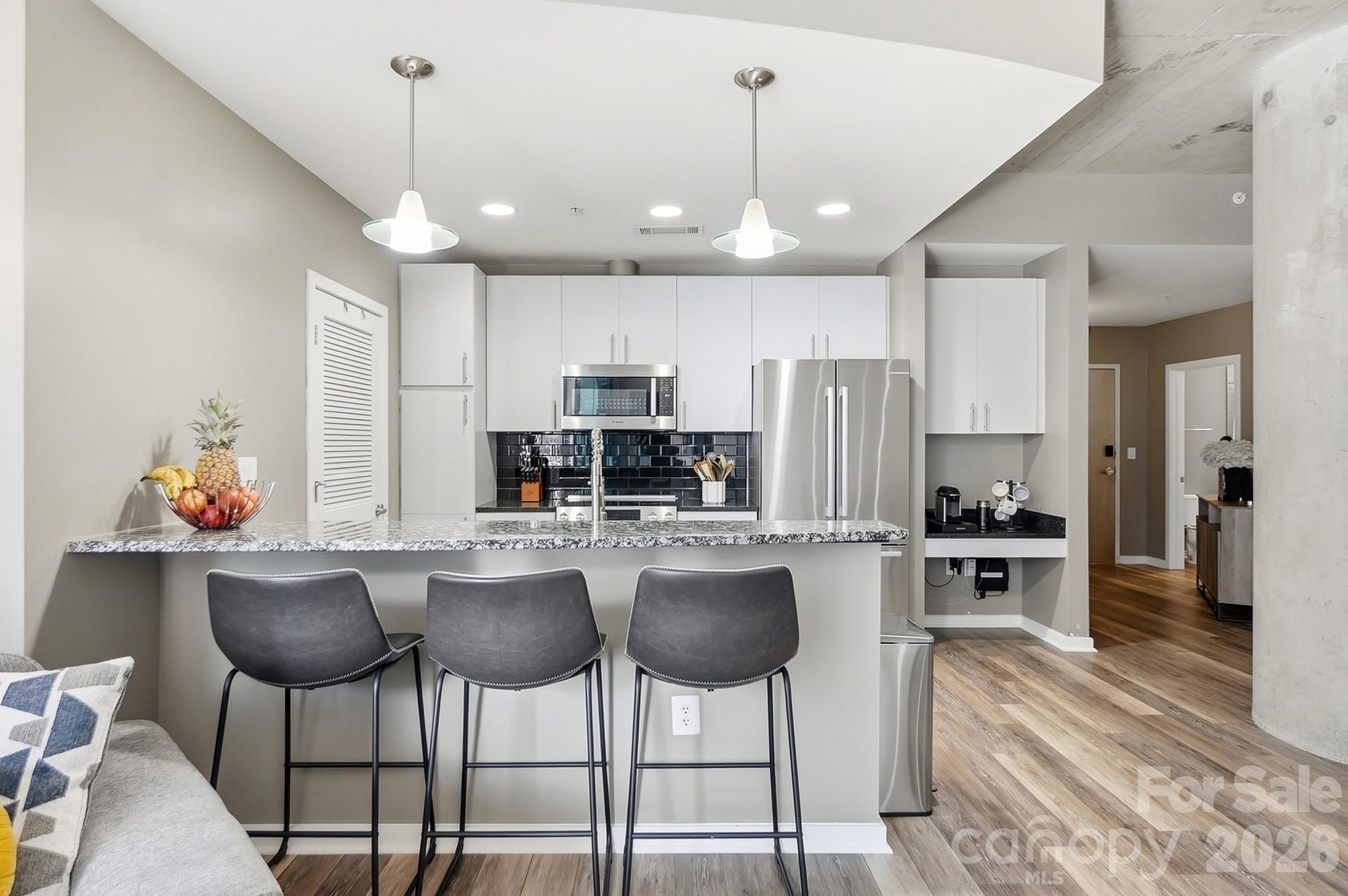 Avenue Condominiums - Residential