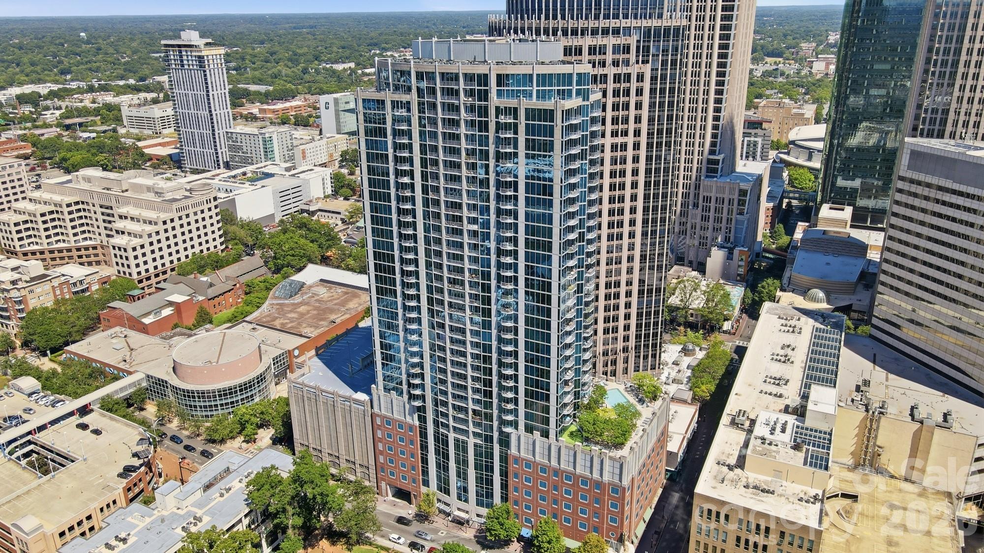 Avenue Condominiums - Residential