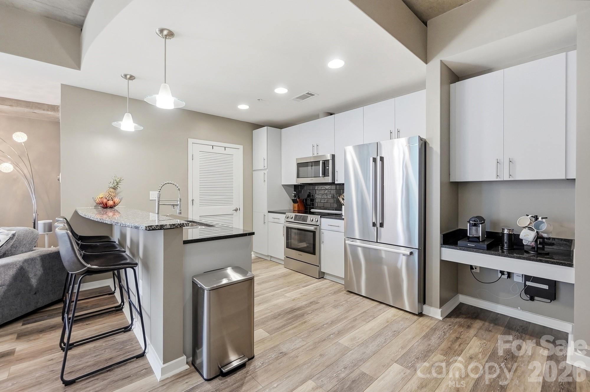Avenue Condominiums - Residential