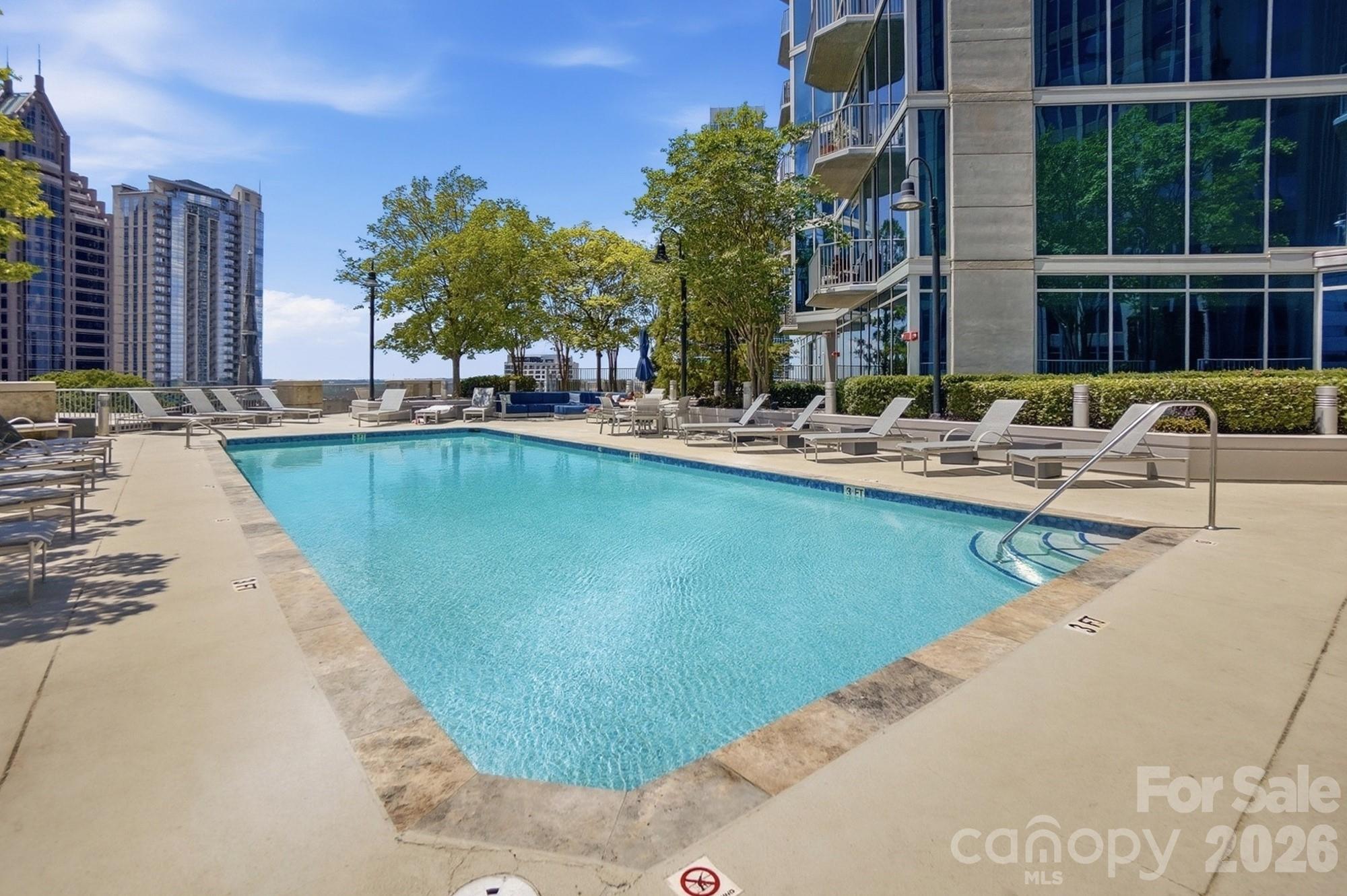 Avenue Condominiums - Residential