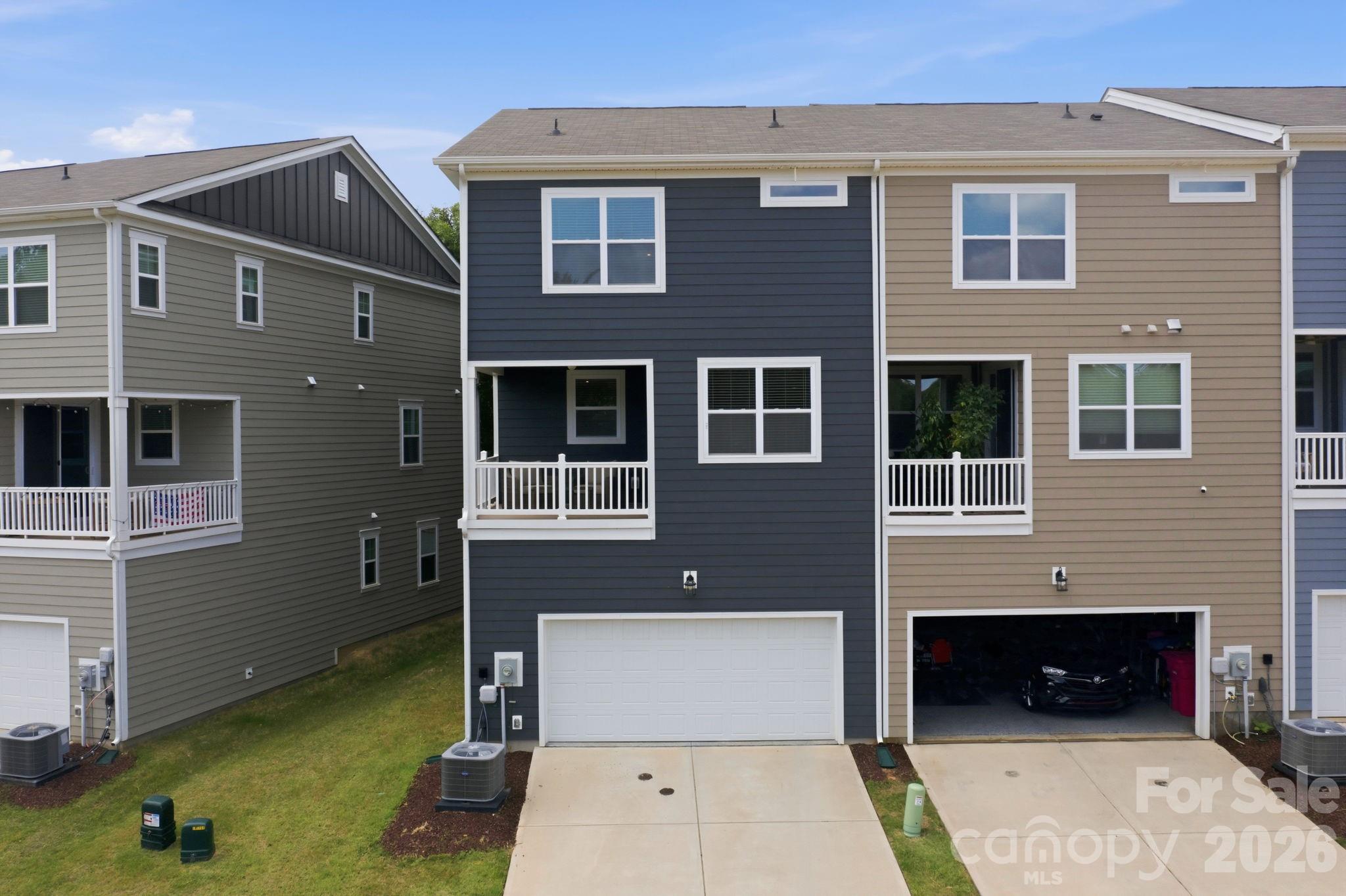 Summers Walk - Residential