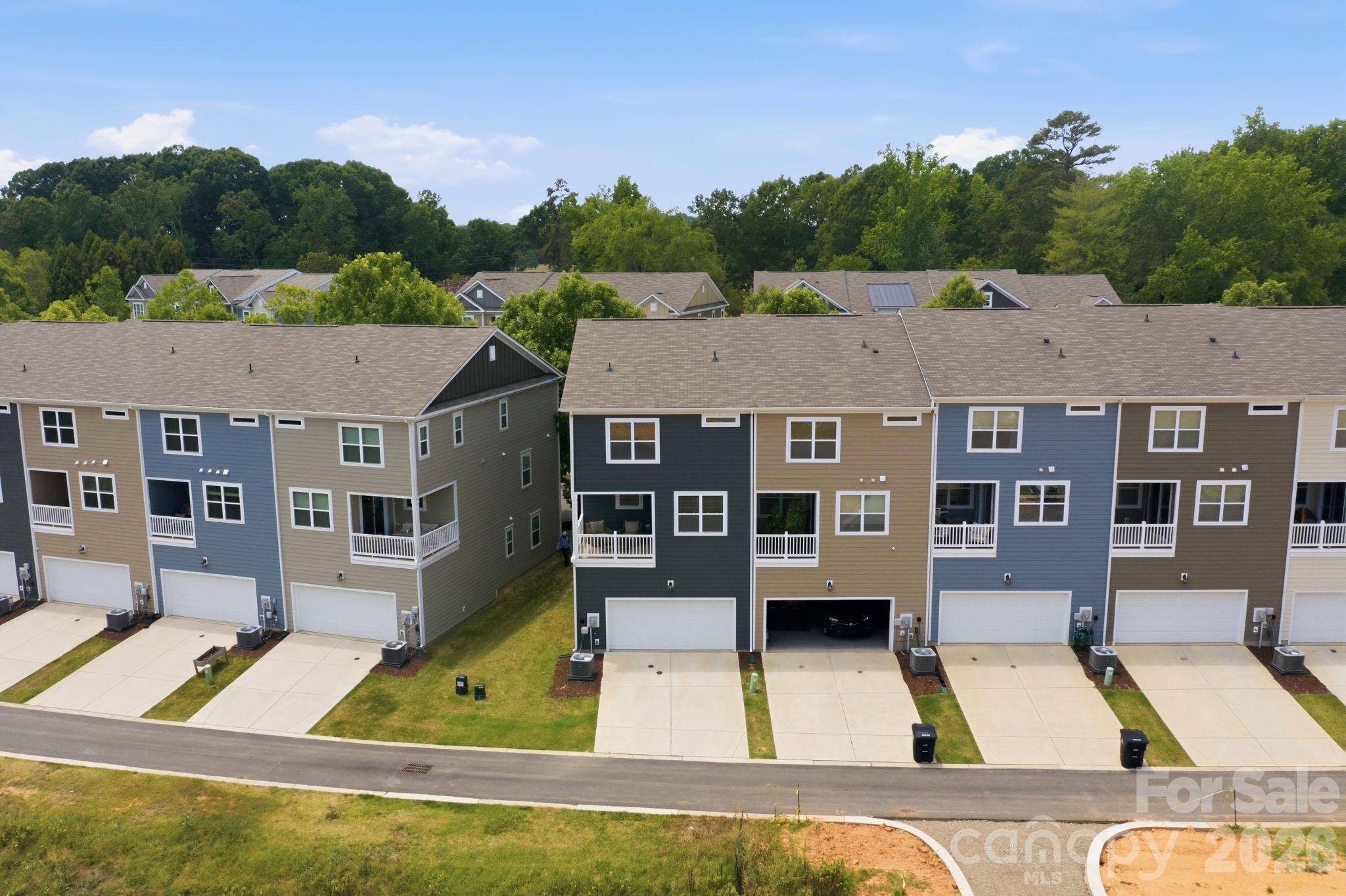 Summers Walk - Residential