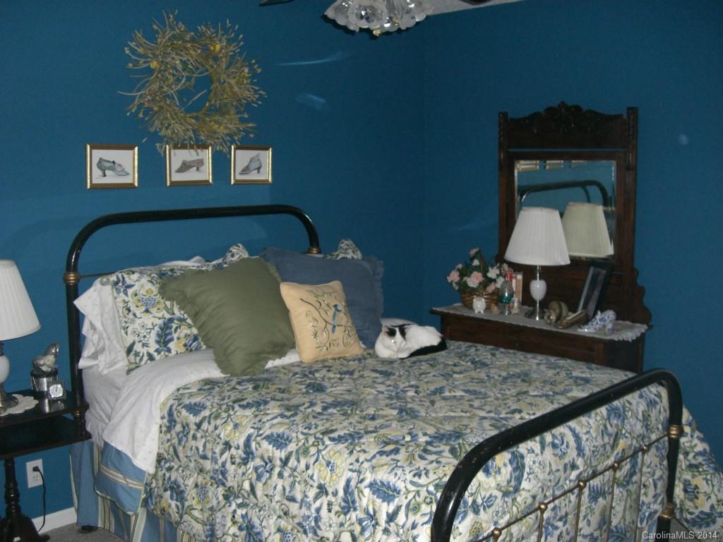 Woodmere - Residential
