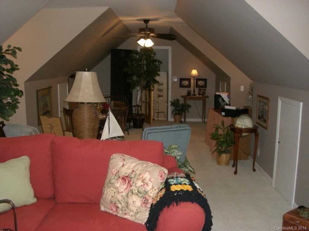 Woodmere - Residential