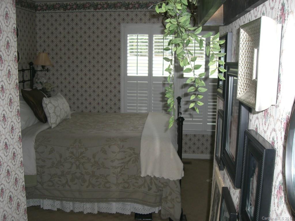 Woodmere - Residential