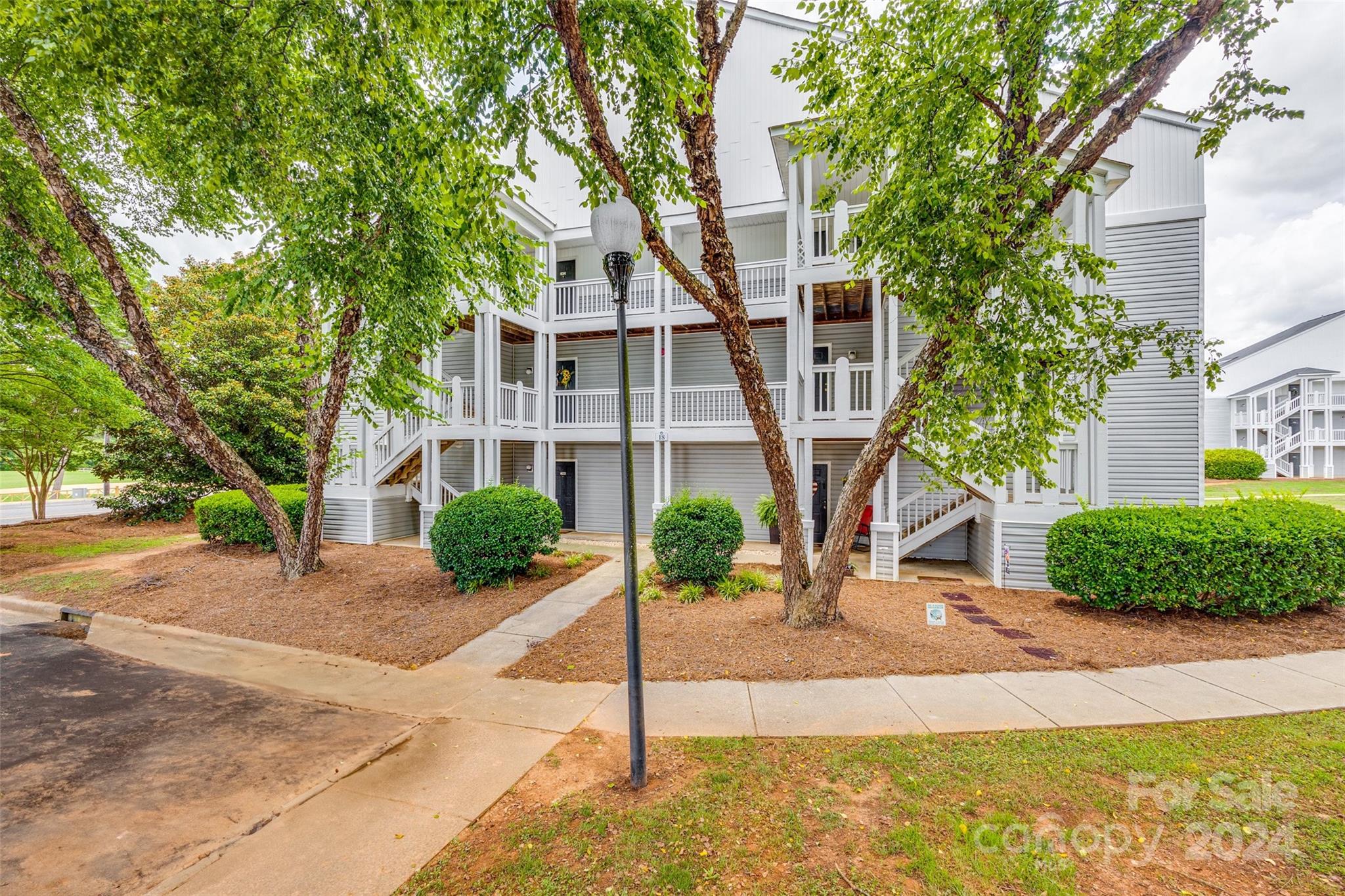 Hamiltons Bay - Residential