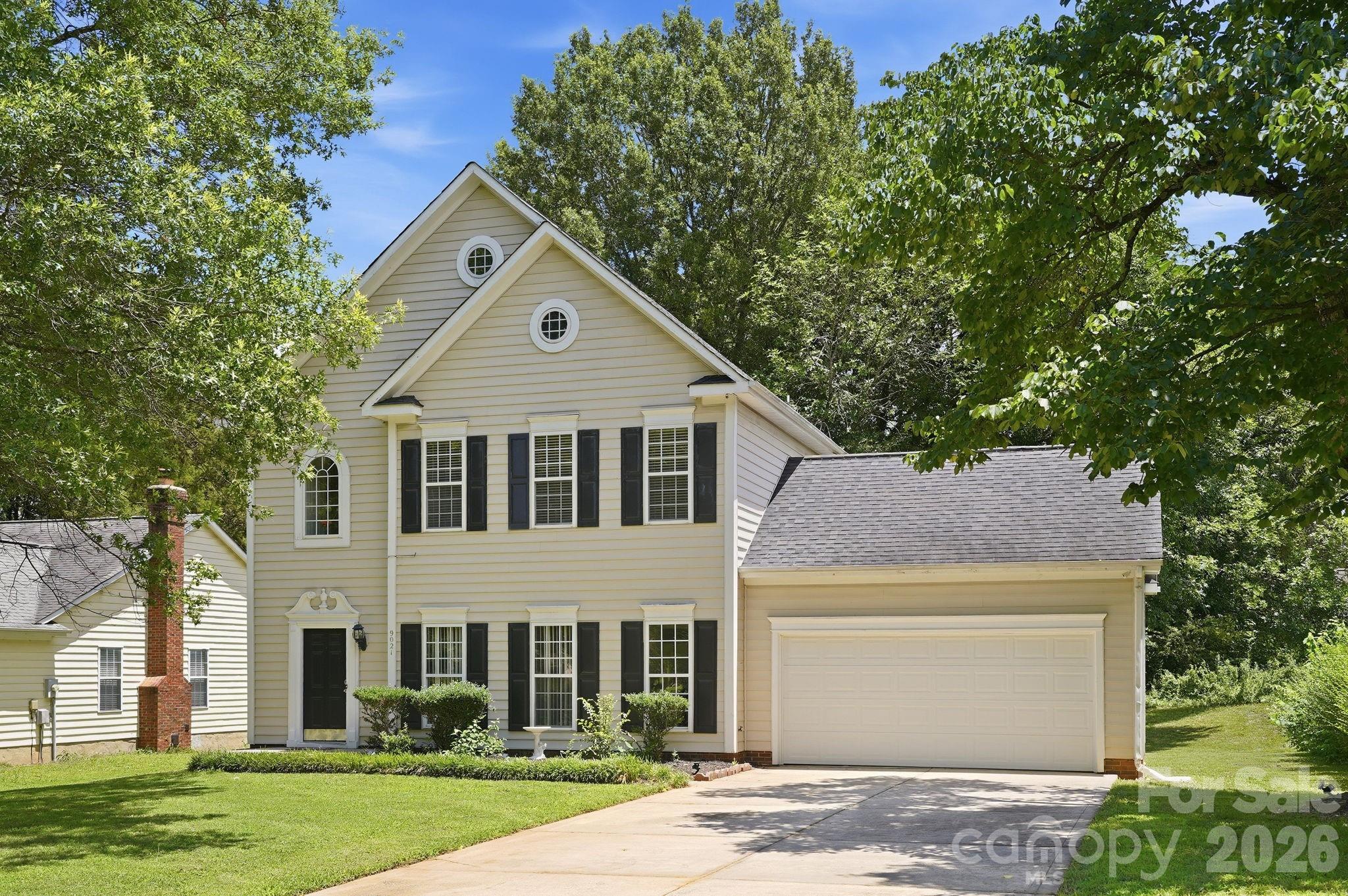 Welcome to this charming 2-story home in Steelecreek! This beautifully designed 3-bedroom, 2.5-bath home offers a functional layout with space to live, relax, and entertain. The main level features a great room w/ fireplace that flows seamlessly into the kitchen with an island, along with a bright sunroom, formal dining room, laundry room, and convenient powder room. Upstairs, retreat to the private primary suite with a walk-in closet, plus two additional bedrooms and a full bath. Step outside and enjoy the large, flat backyard, perfect for outdoor entertaining. Ideally located near I-485, Ayrsley, Rivergate, and Charlotte Premium Outlets, you'll have easy access to shopping, dining, entertainment, and more!