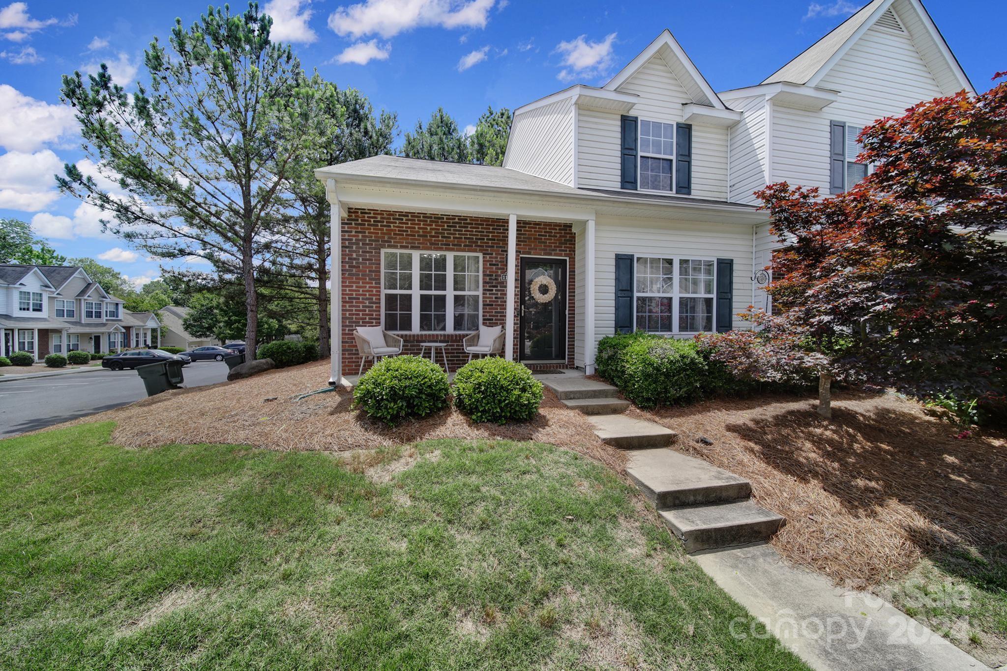 Lexington Commons - Residential