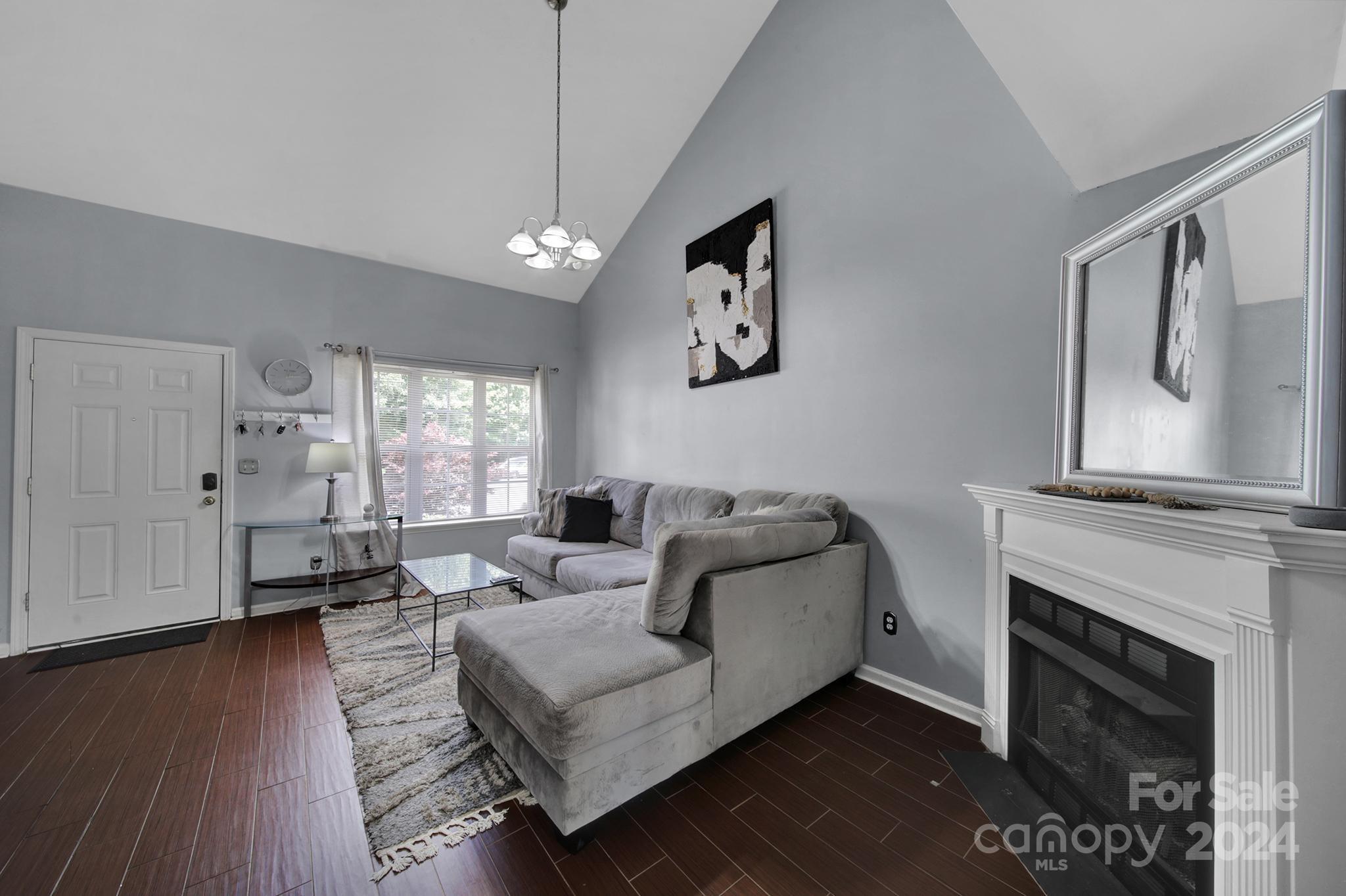 Lexington Commons - Residential