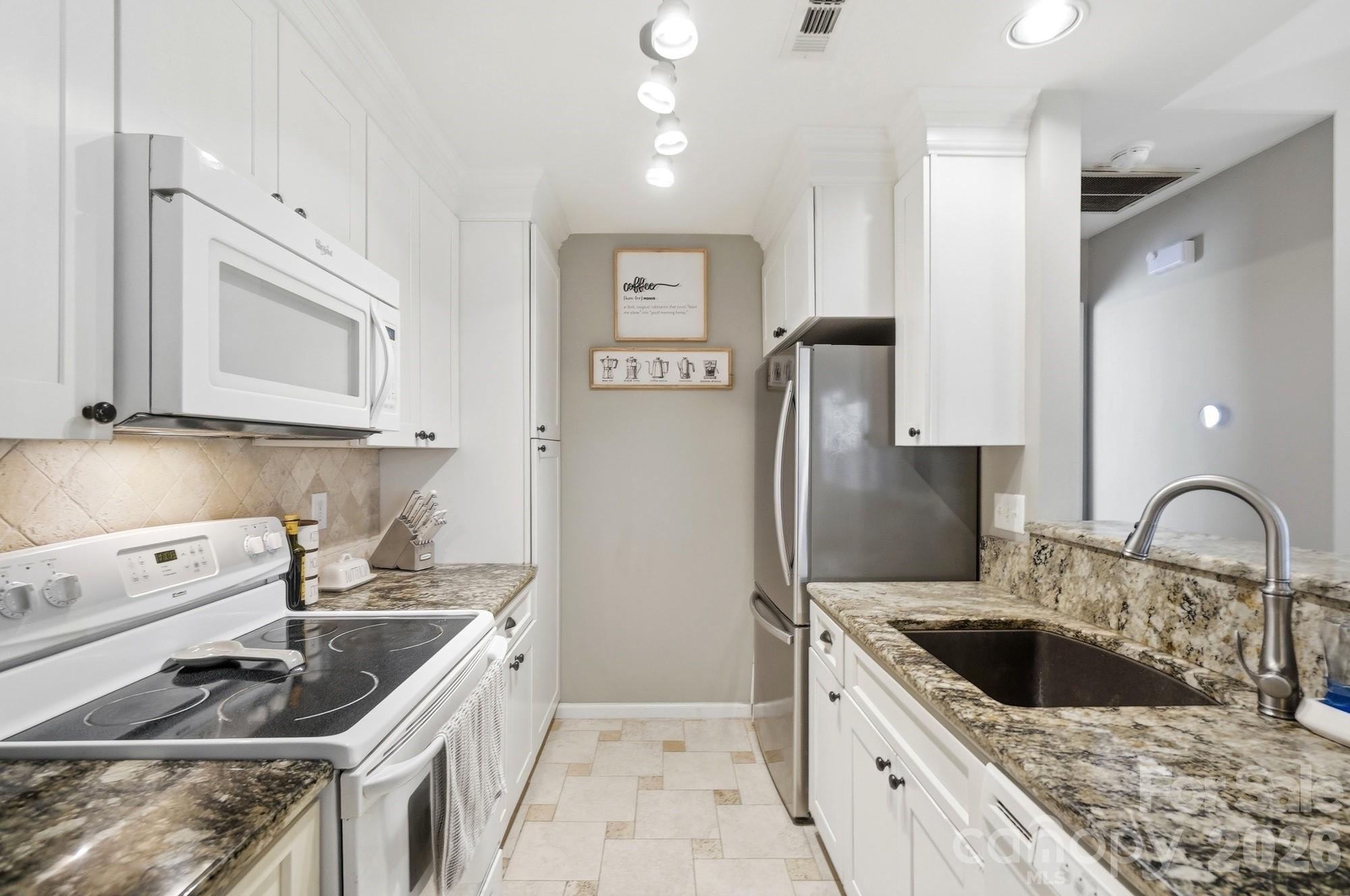 Cedarcroft - Residential
