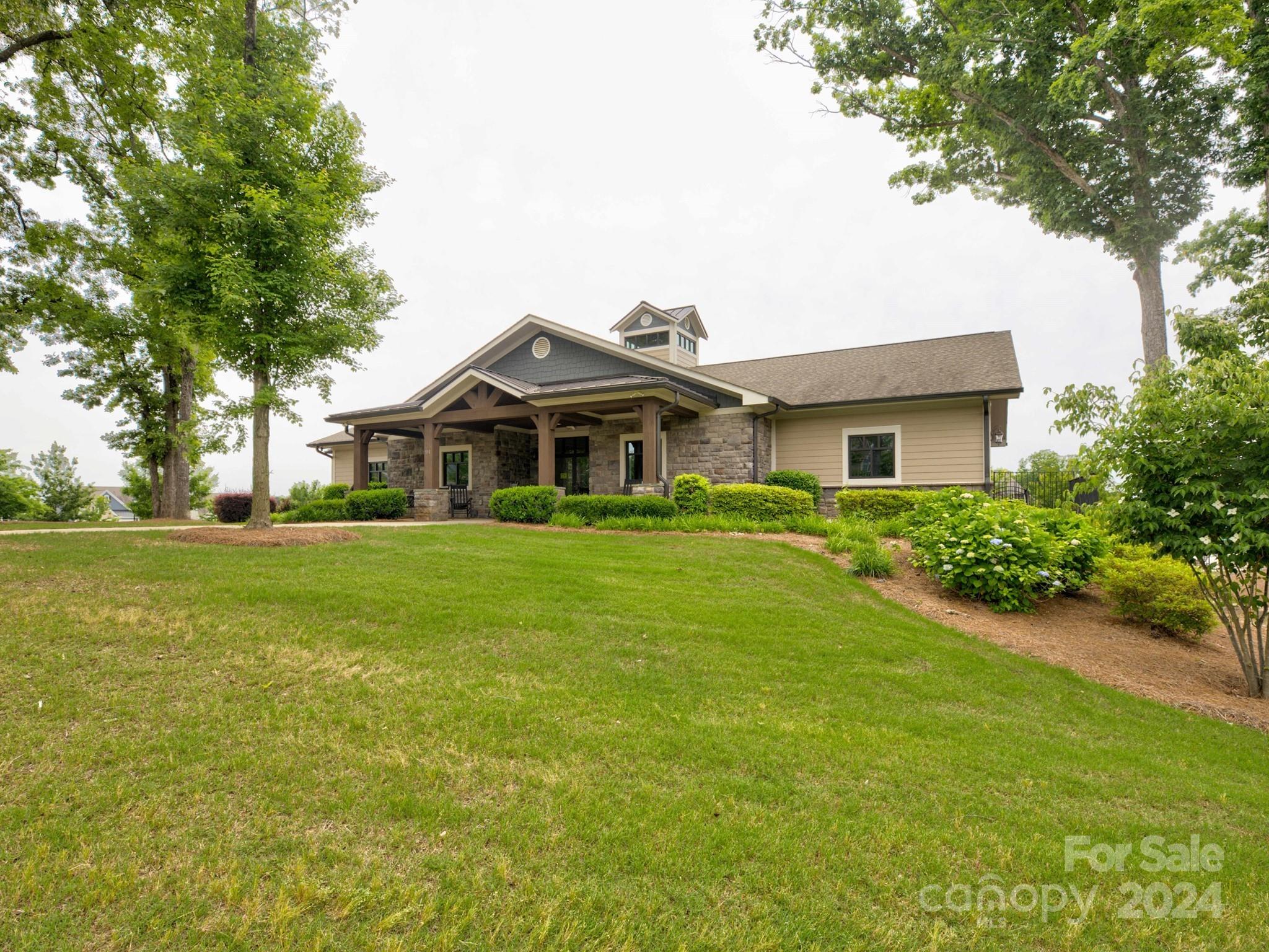 The Retreat At Rayfield - Residential