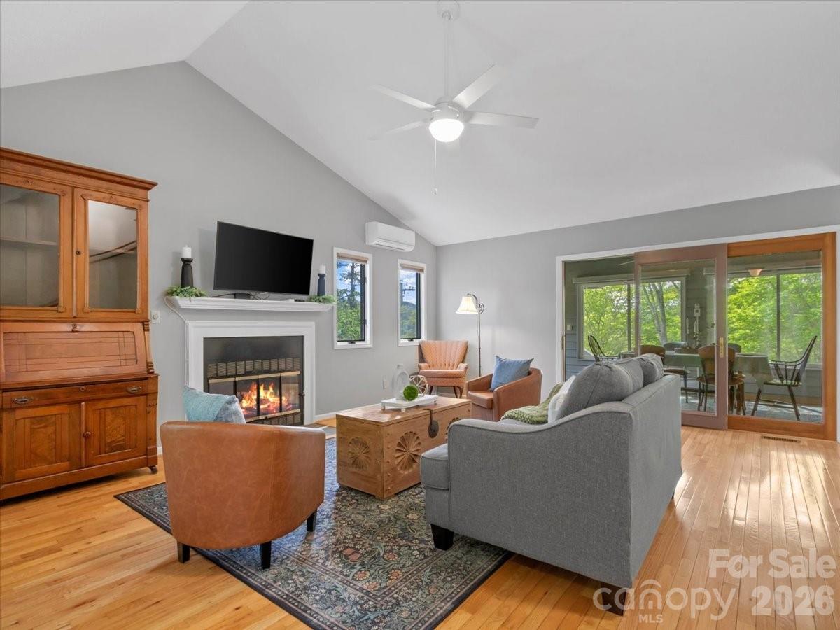 Seven Pines - Residential