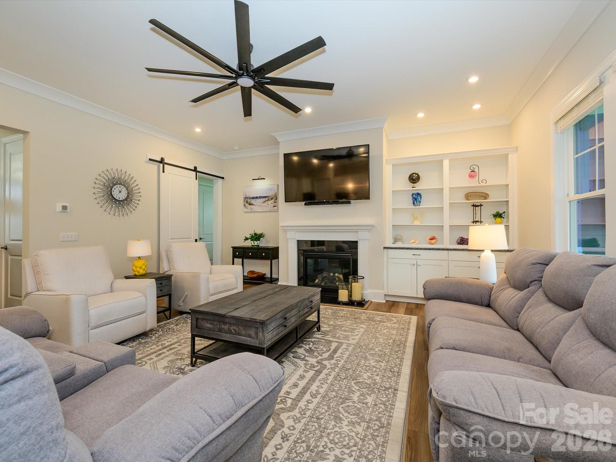 McLean - South Shore - Residential