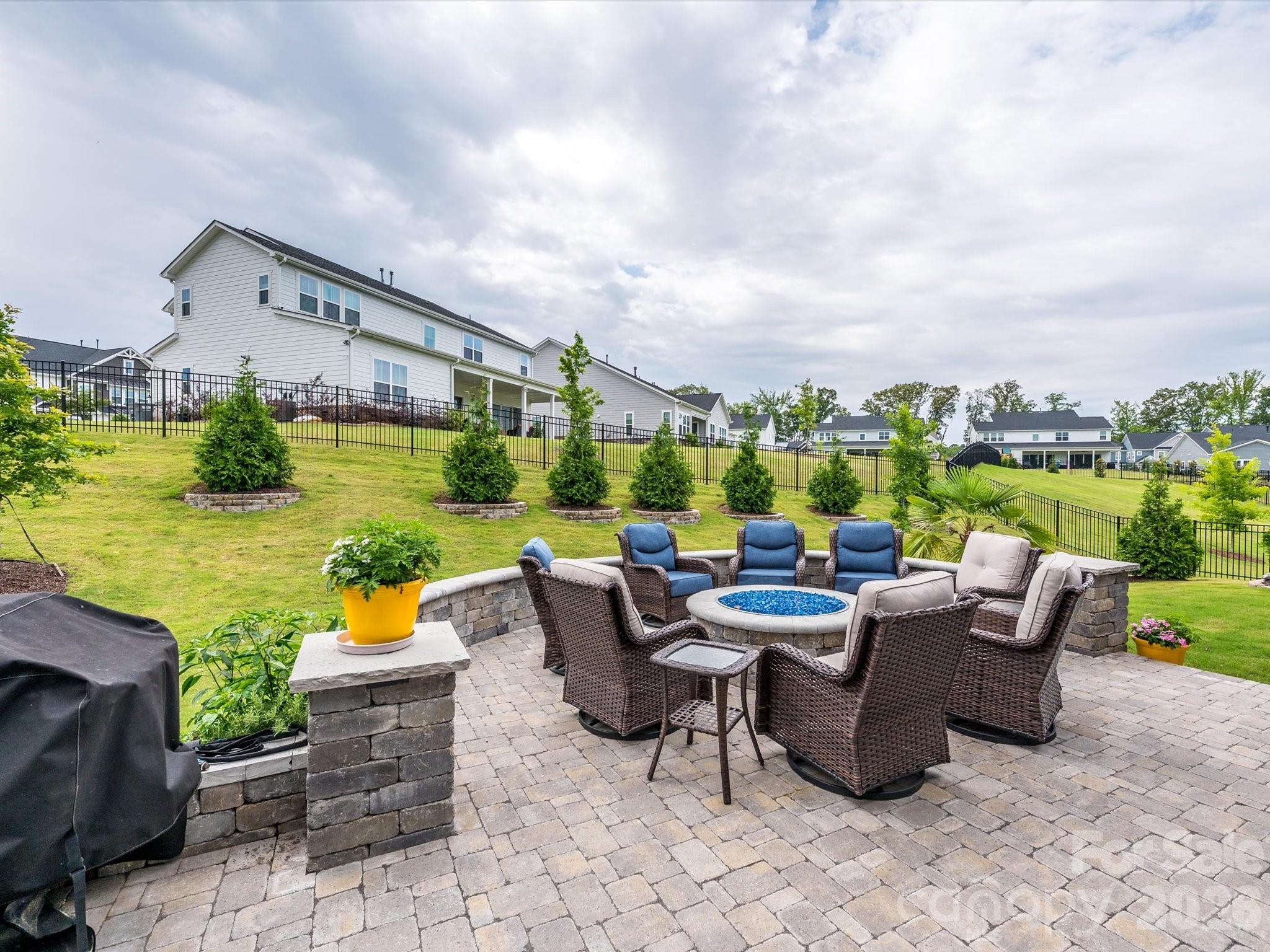McLean - South Shore - Residential