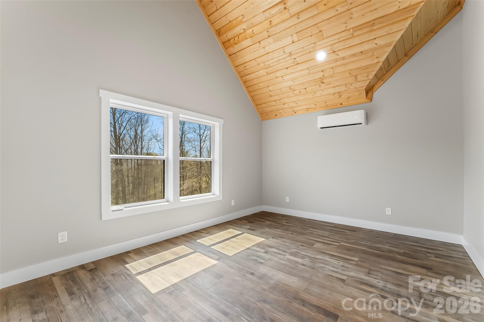 Linville Falls Mountain Club and Preserve - Residential