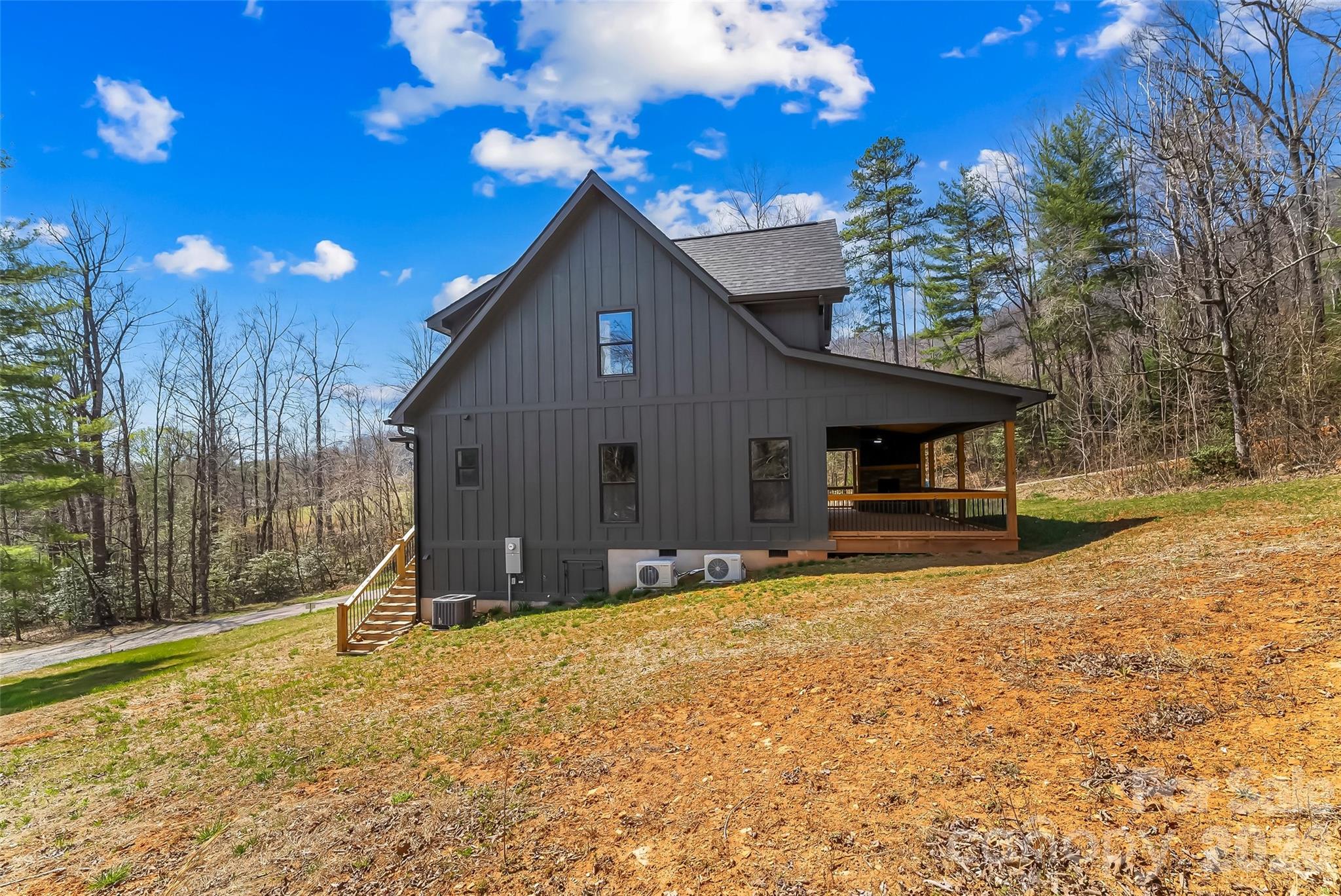Linville Falls Mountain Club and Preserve - Residential