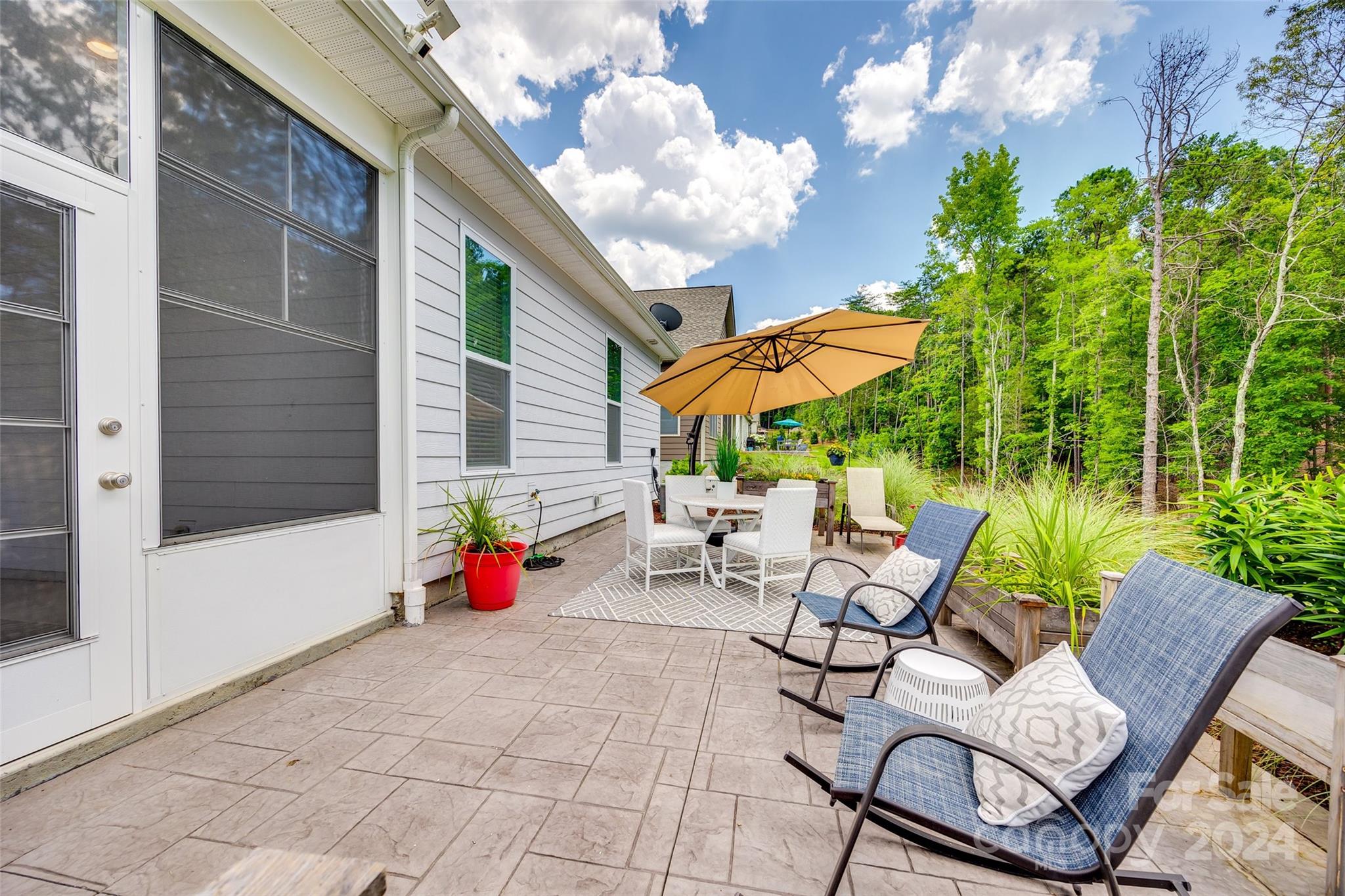 Regency at Palisades - Residential