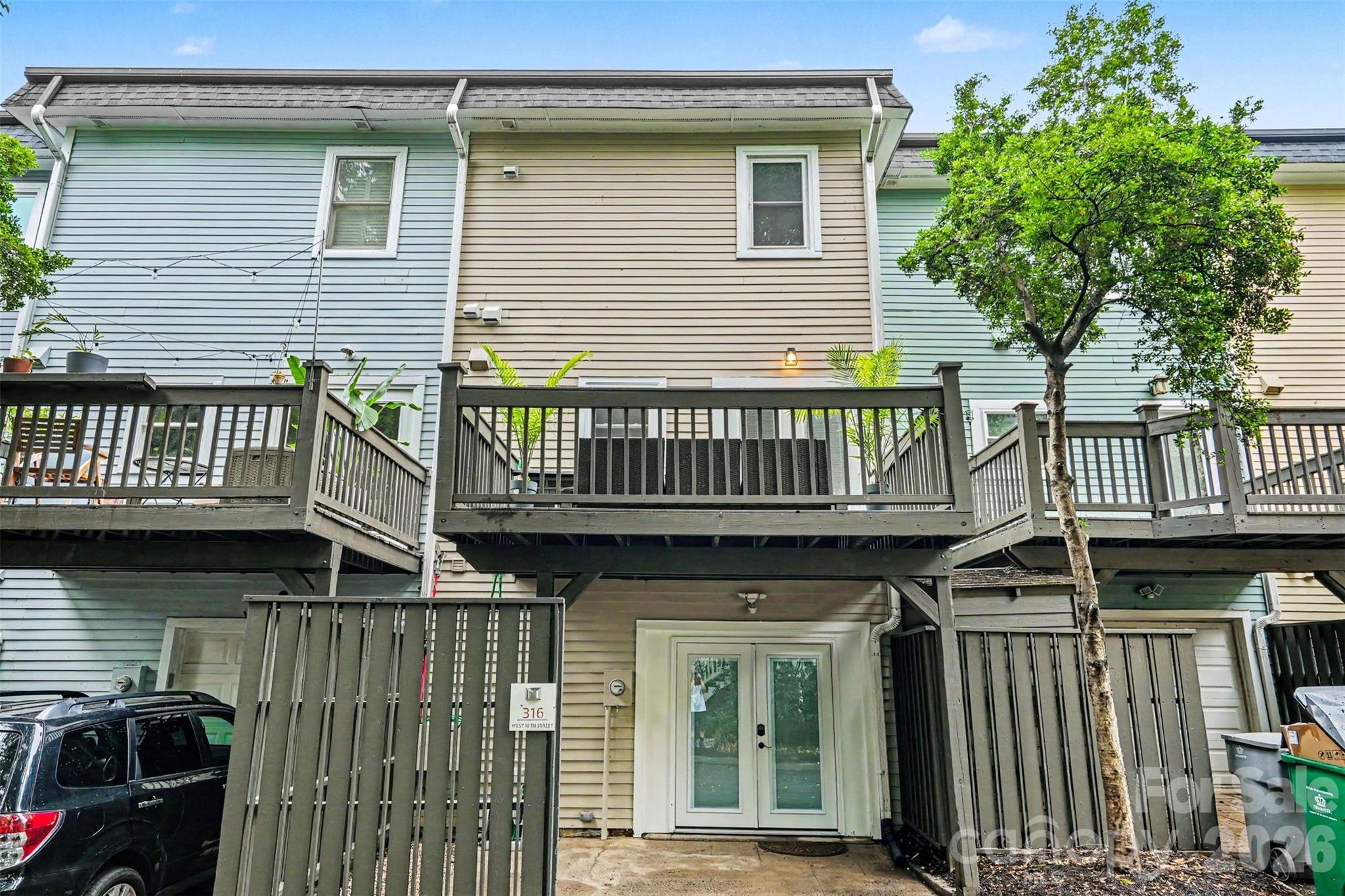 Tenth Avenue - Residential