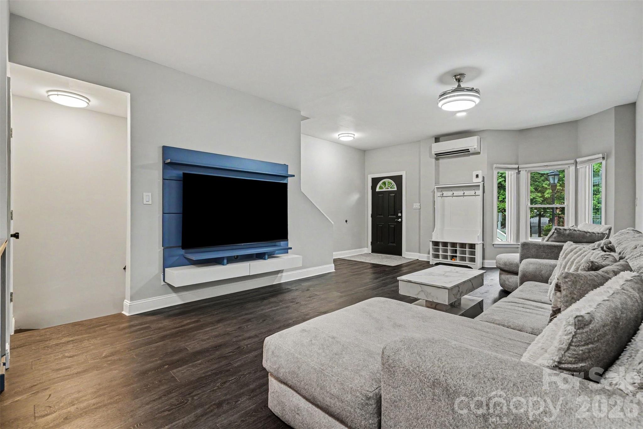 Tenth Avenue - Residential