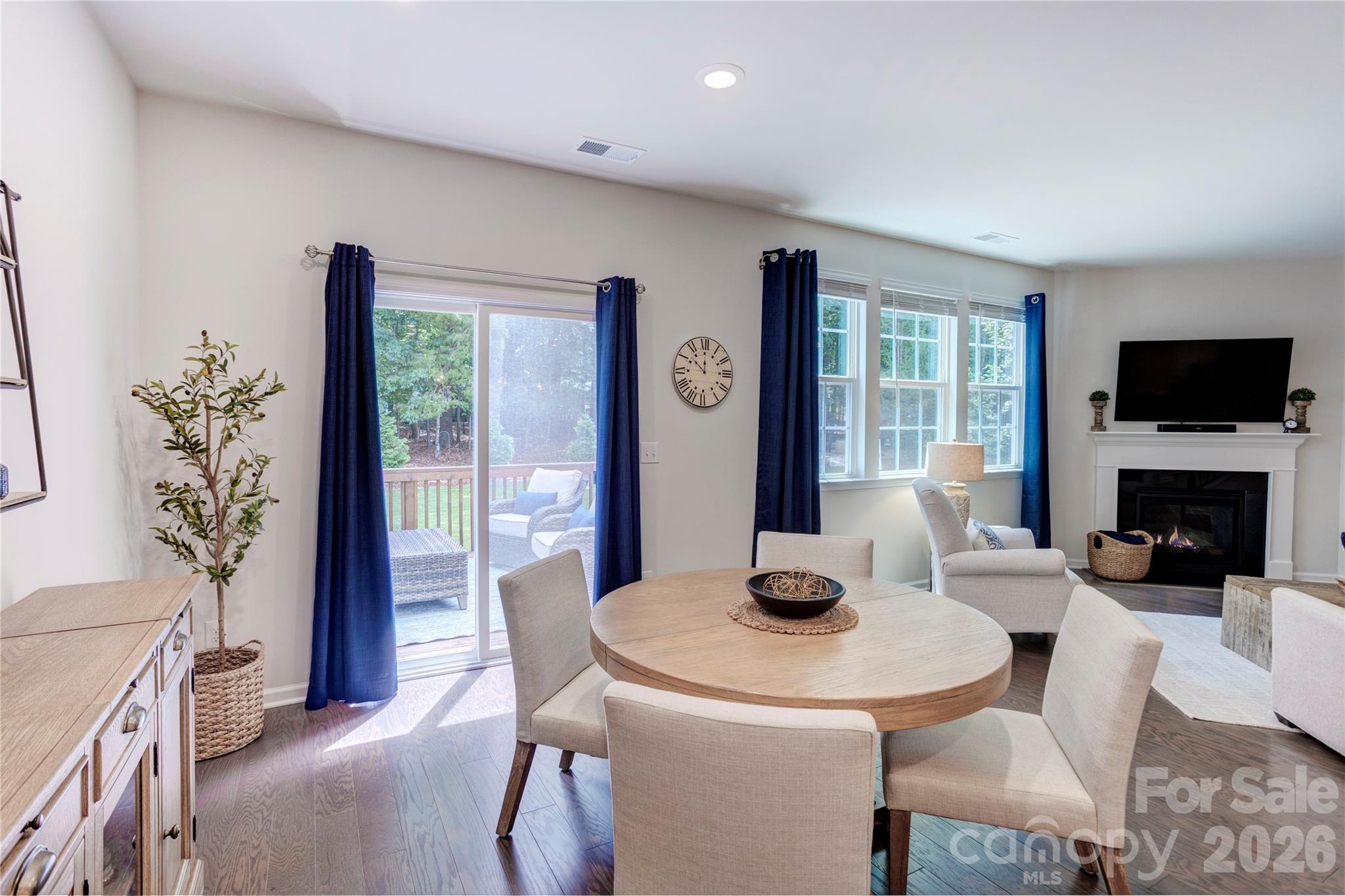 The Estates at Arlington Woods - Residential