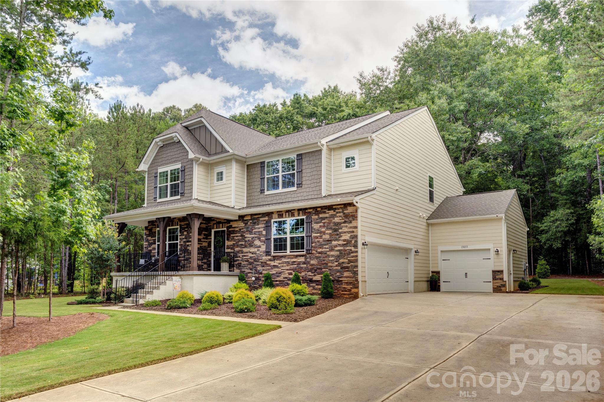 The Estates at Arlington Woods - Residential