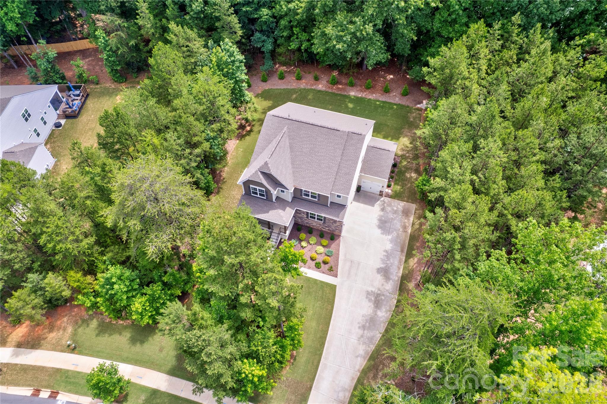 The Estates at Arlington Woods - Residential