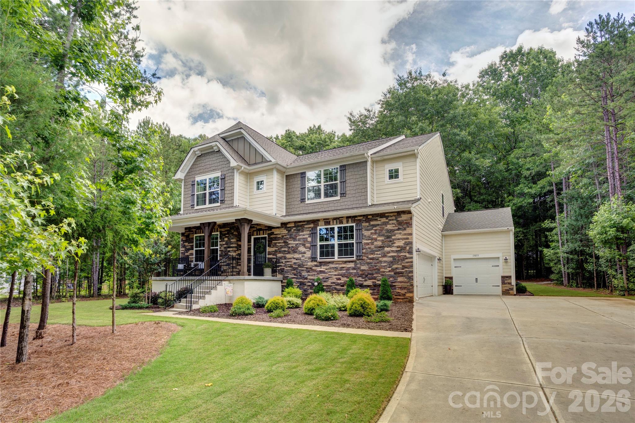 The Estates at Arlington Woods - Residential