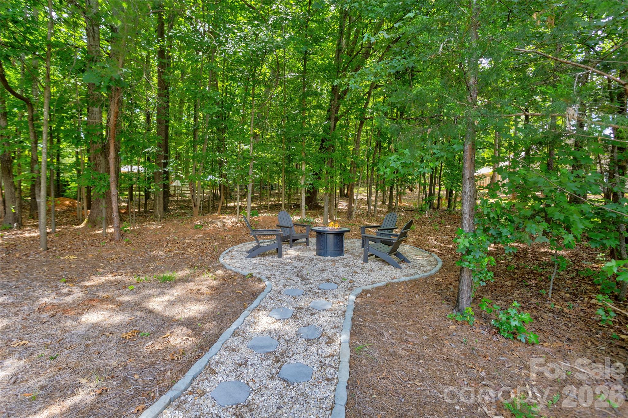 The Estates at Arlington Woods - Residential