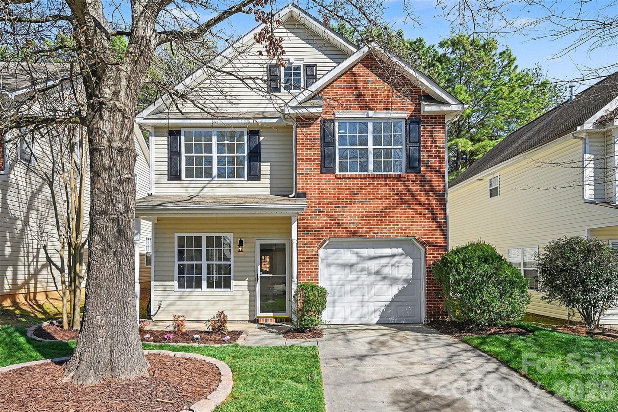 Oakbrooke - Residential