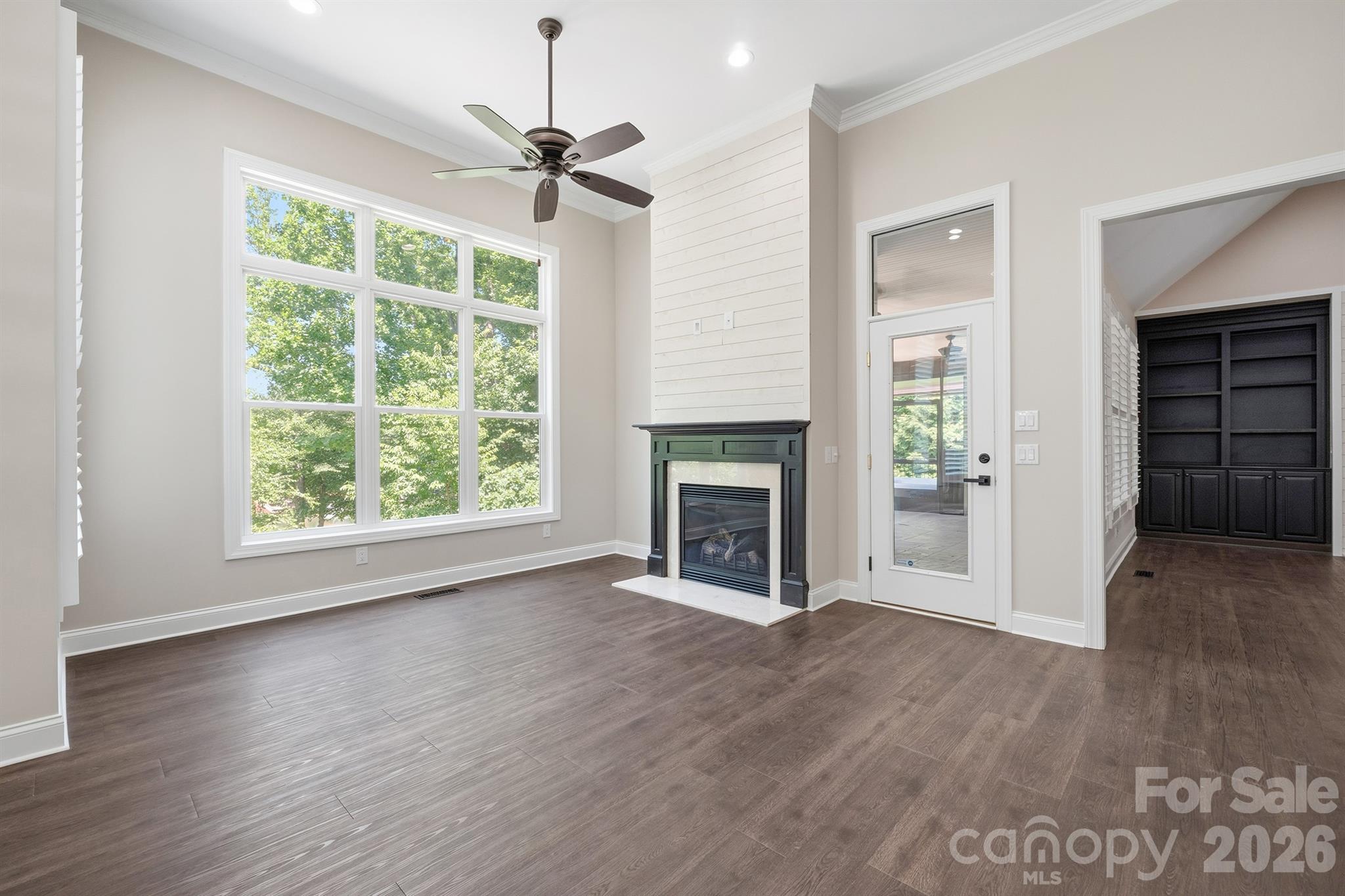 Harbor Oaks - Residential